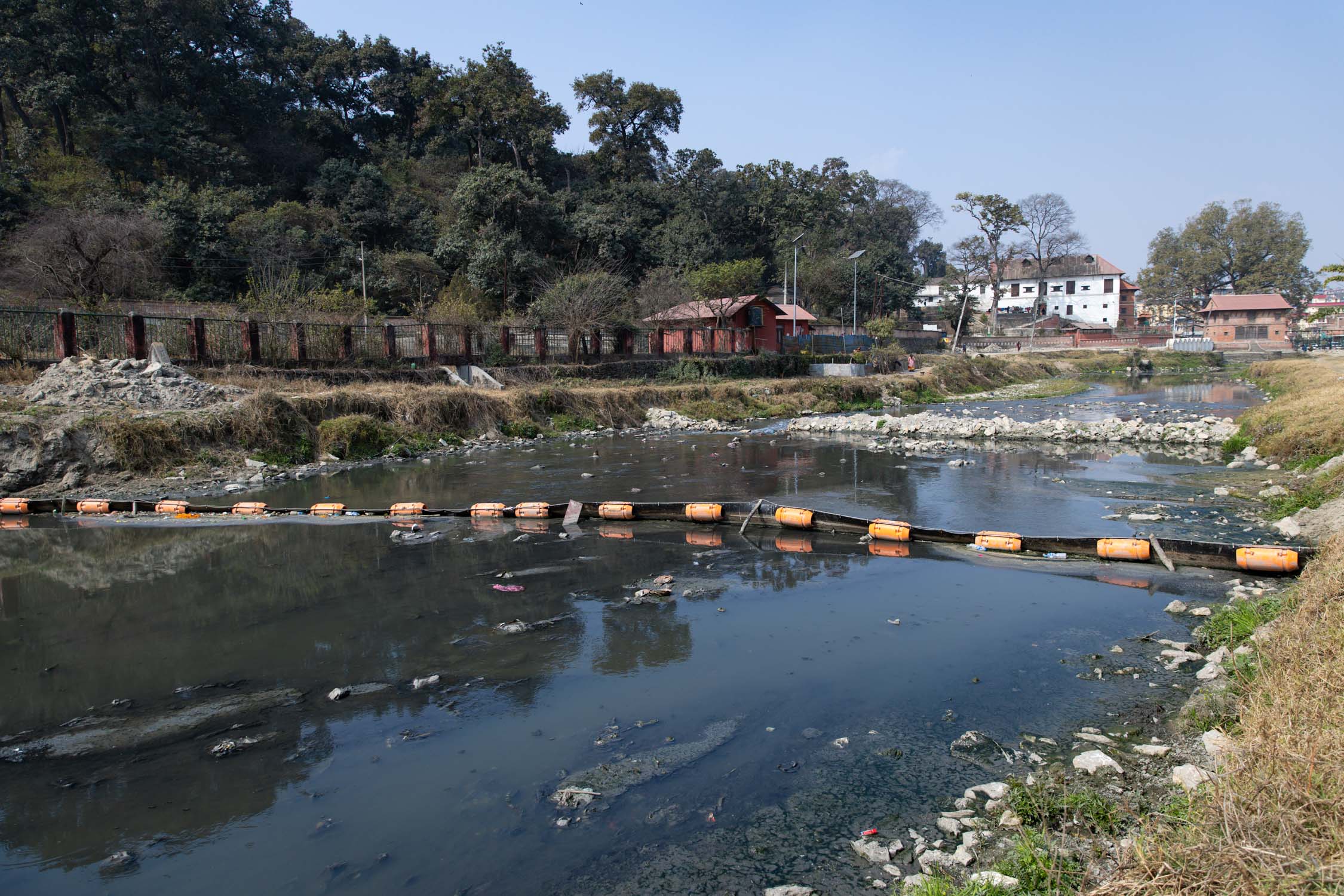 River-Trash-Barriers_Nepal-Photo-Library10-1771644411.jpg