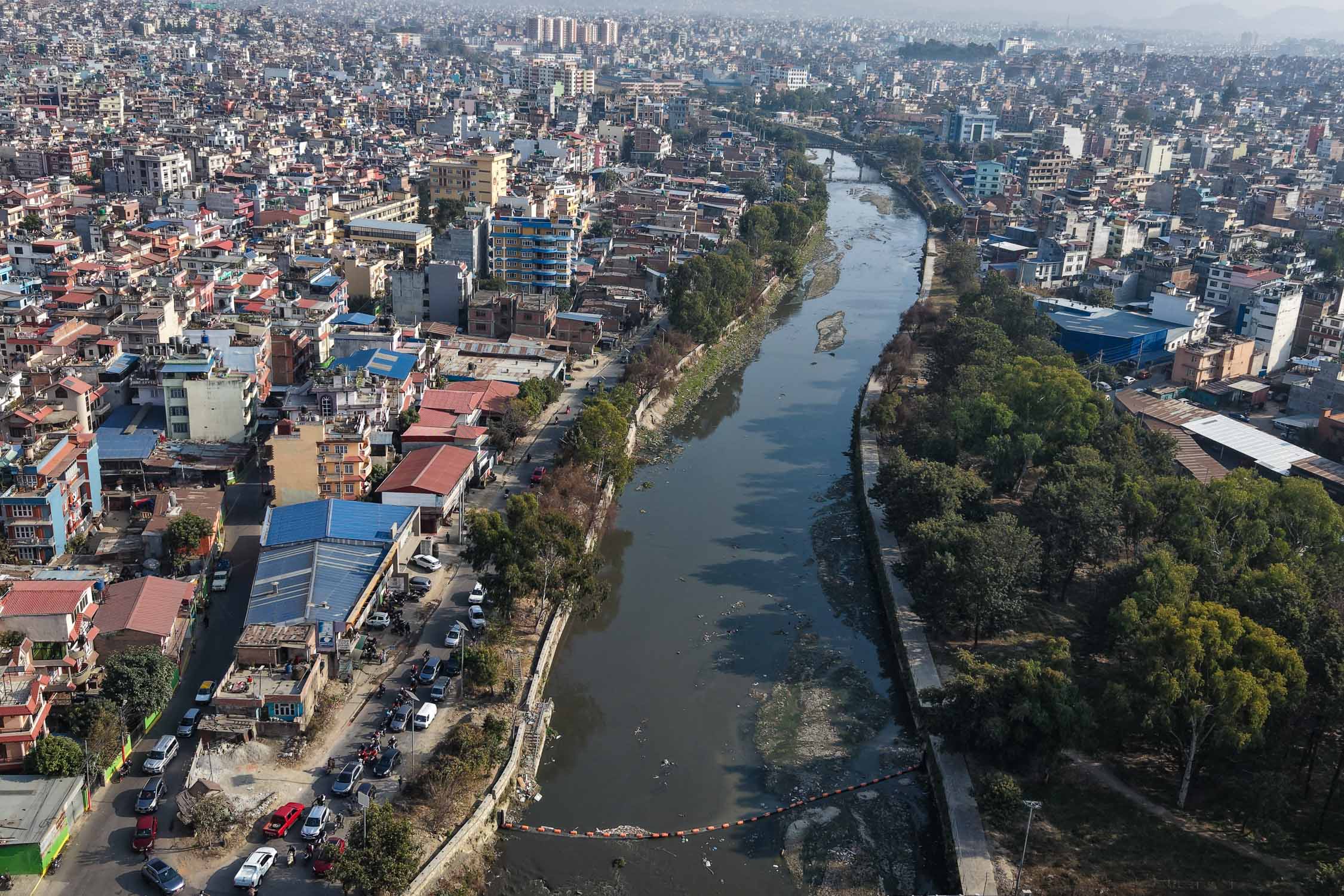 River-Trash-Barriers_Nepal-Photo-Library3-1771644410.jpg