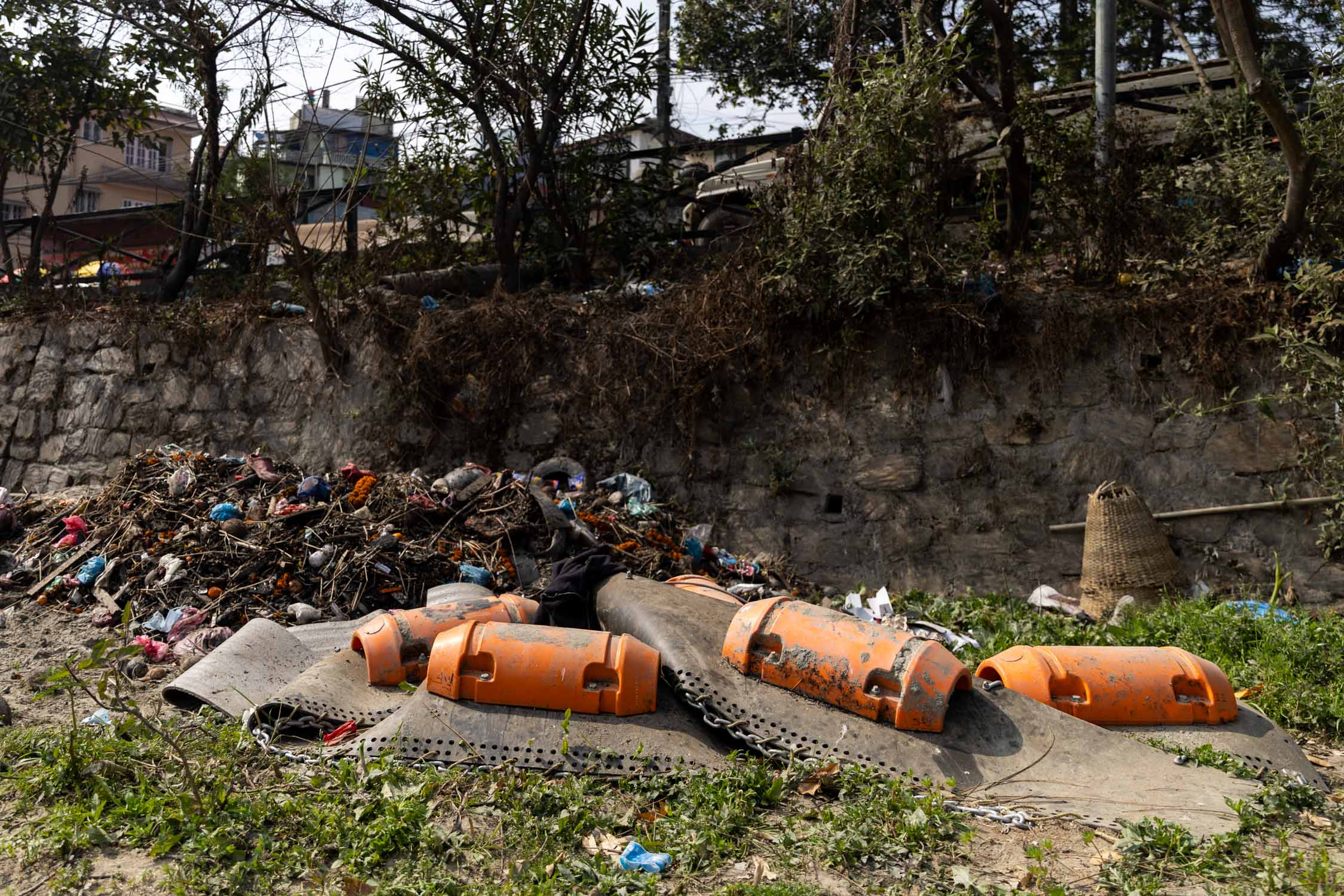 River-Trash-Barriers_Nepal-Photo-Library7-1771644408.jpg