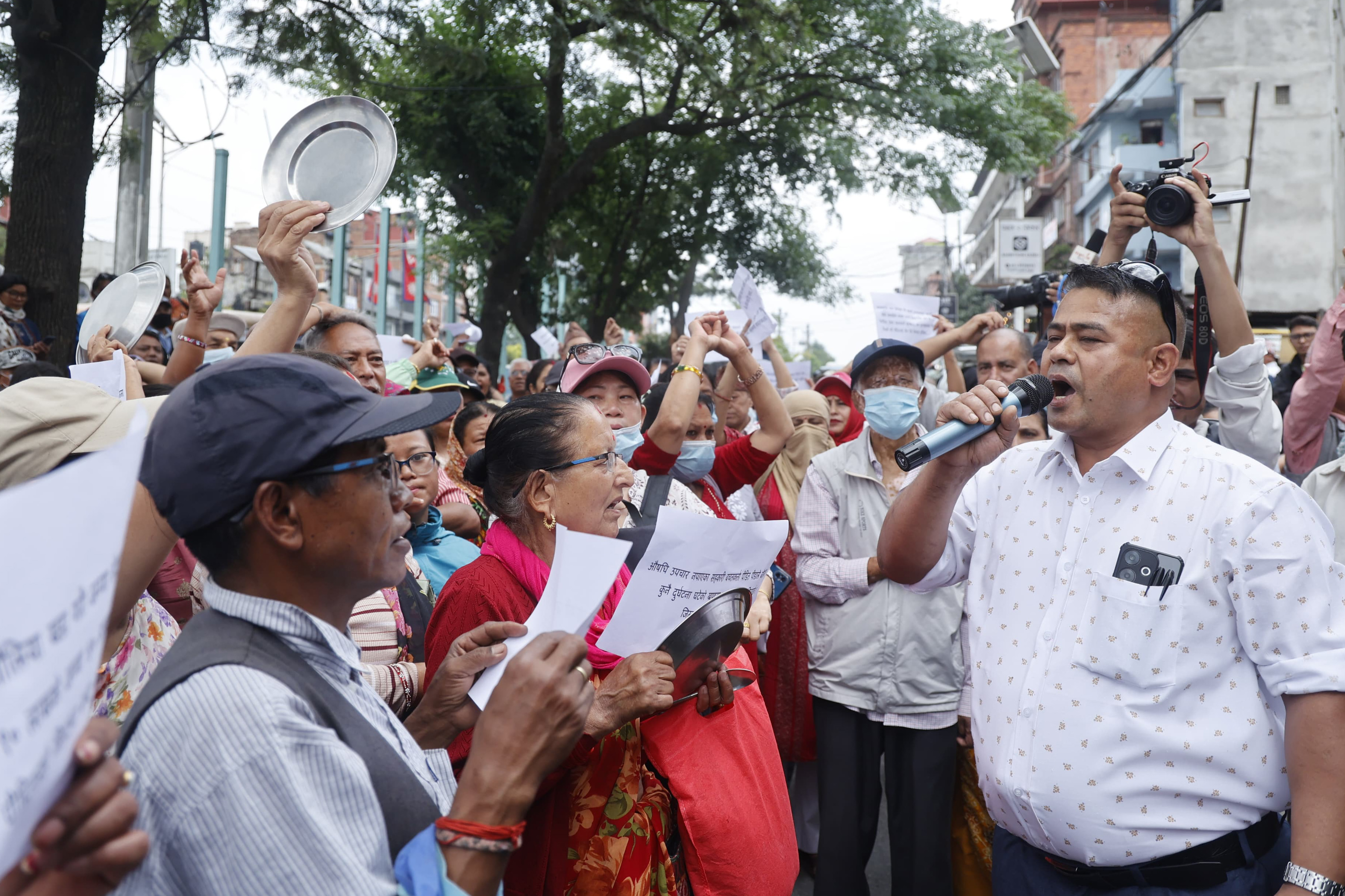 Sahakari-protest.-1075-1748164547.jpg