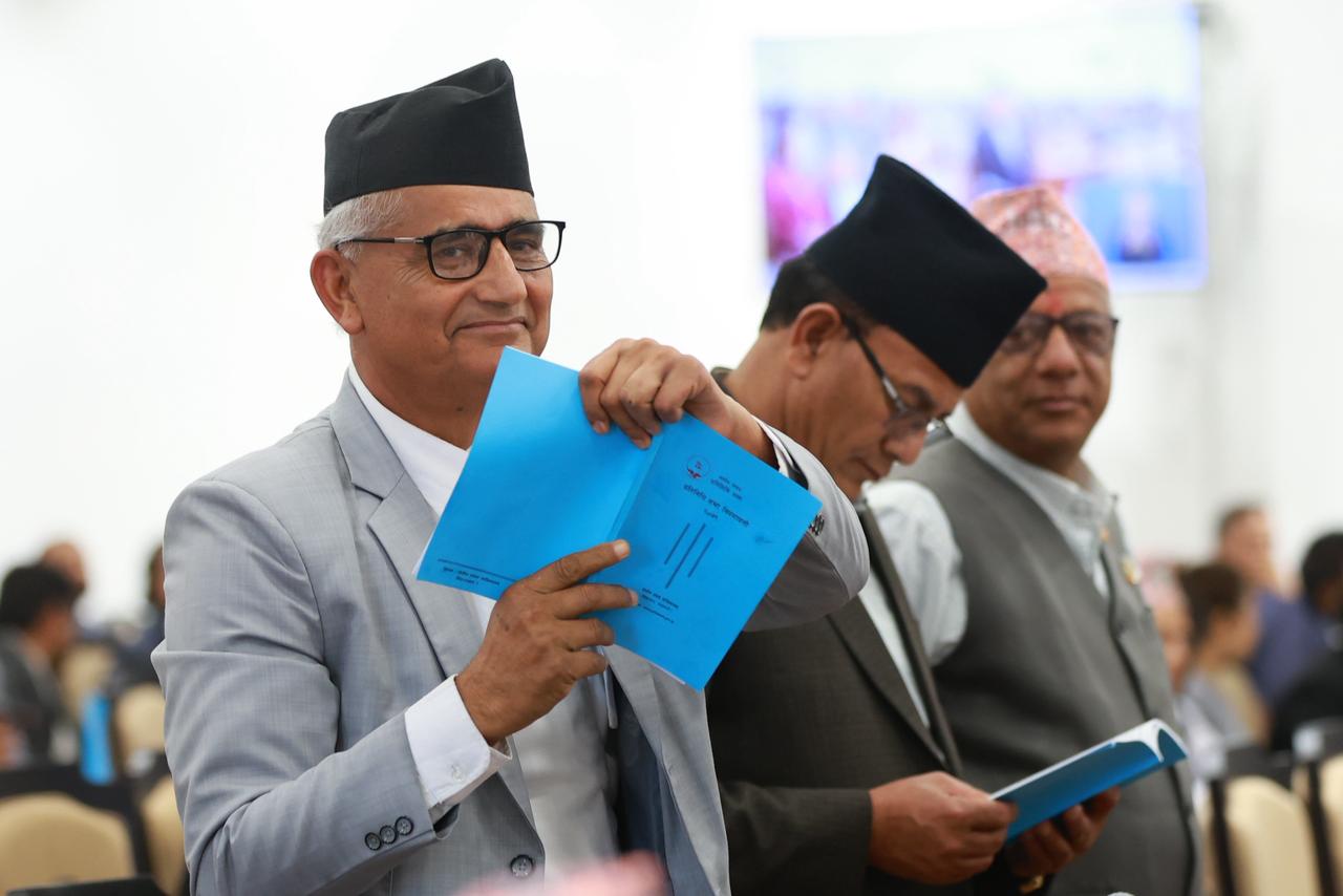 Samsad-Baithak-ma-ramailo_NPL-(11)-1778666236.jpeg