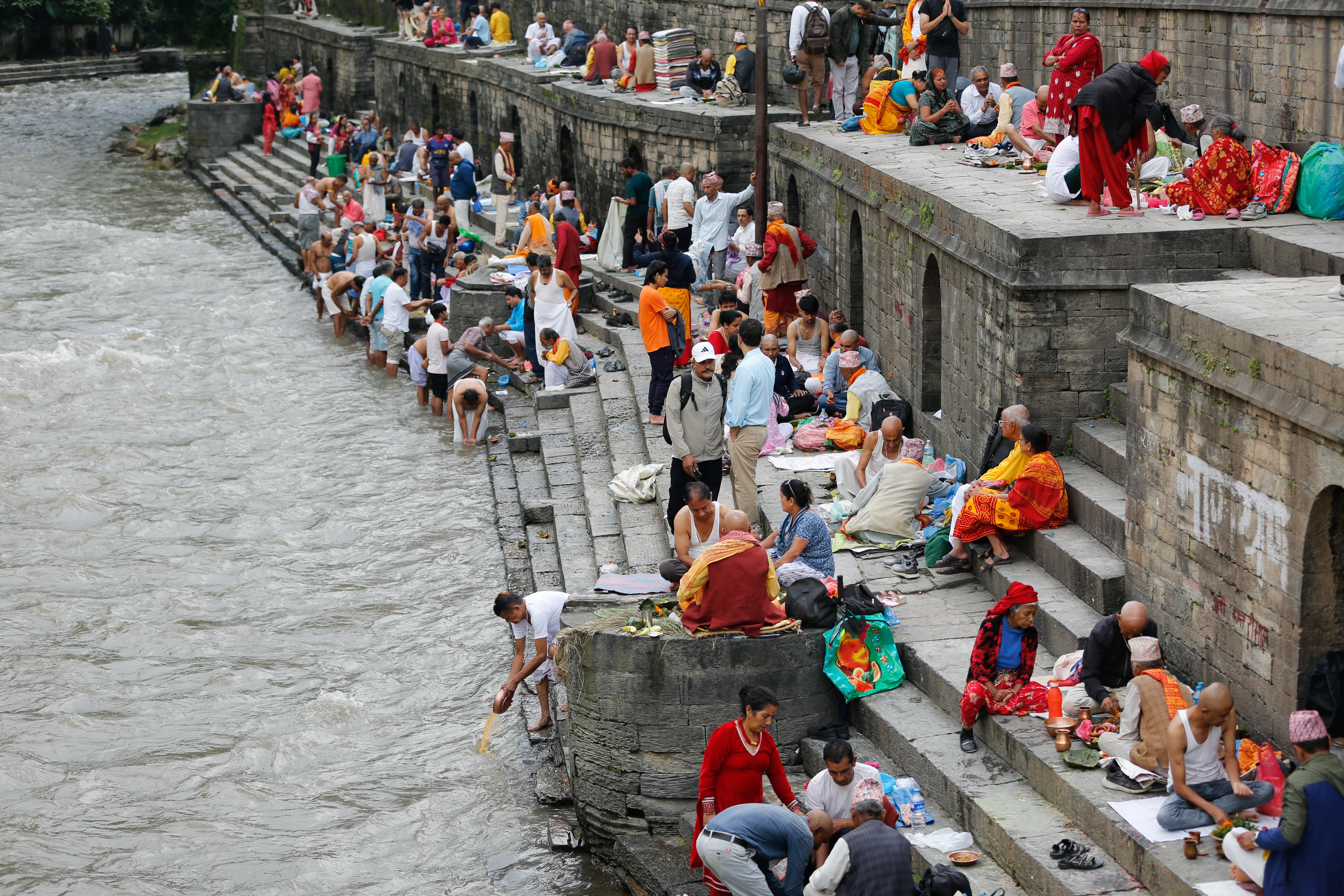 Shroha-sradda_pasupatinath_-(13)-1757299957.jpg
