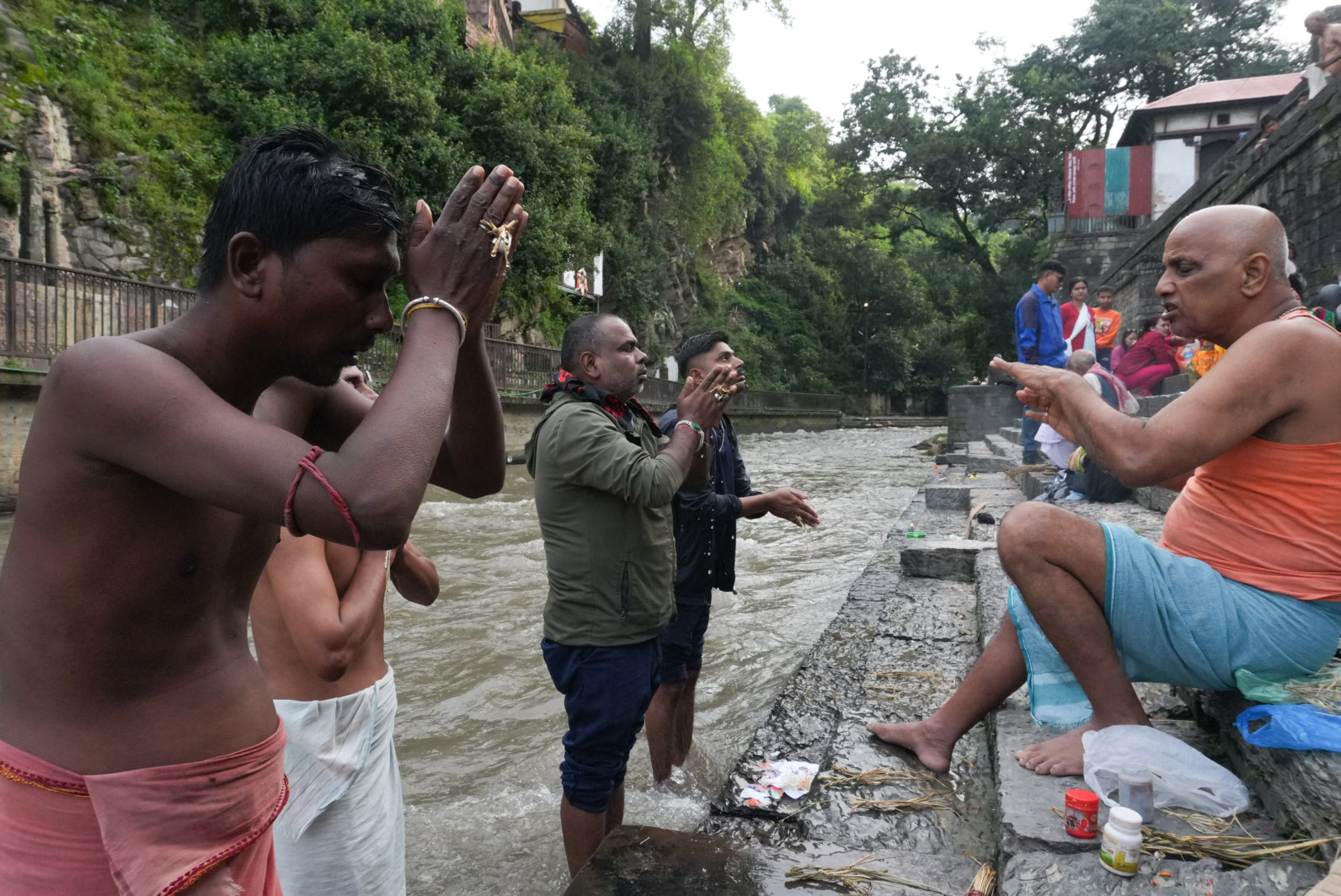 Shroha-sradda_pasupatinath_-(8)-1757299974.jpg