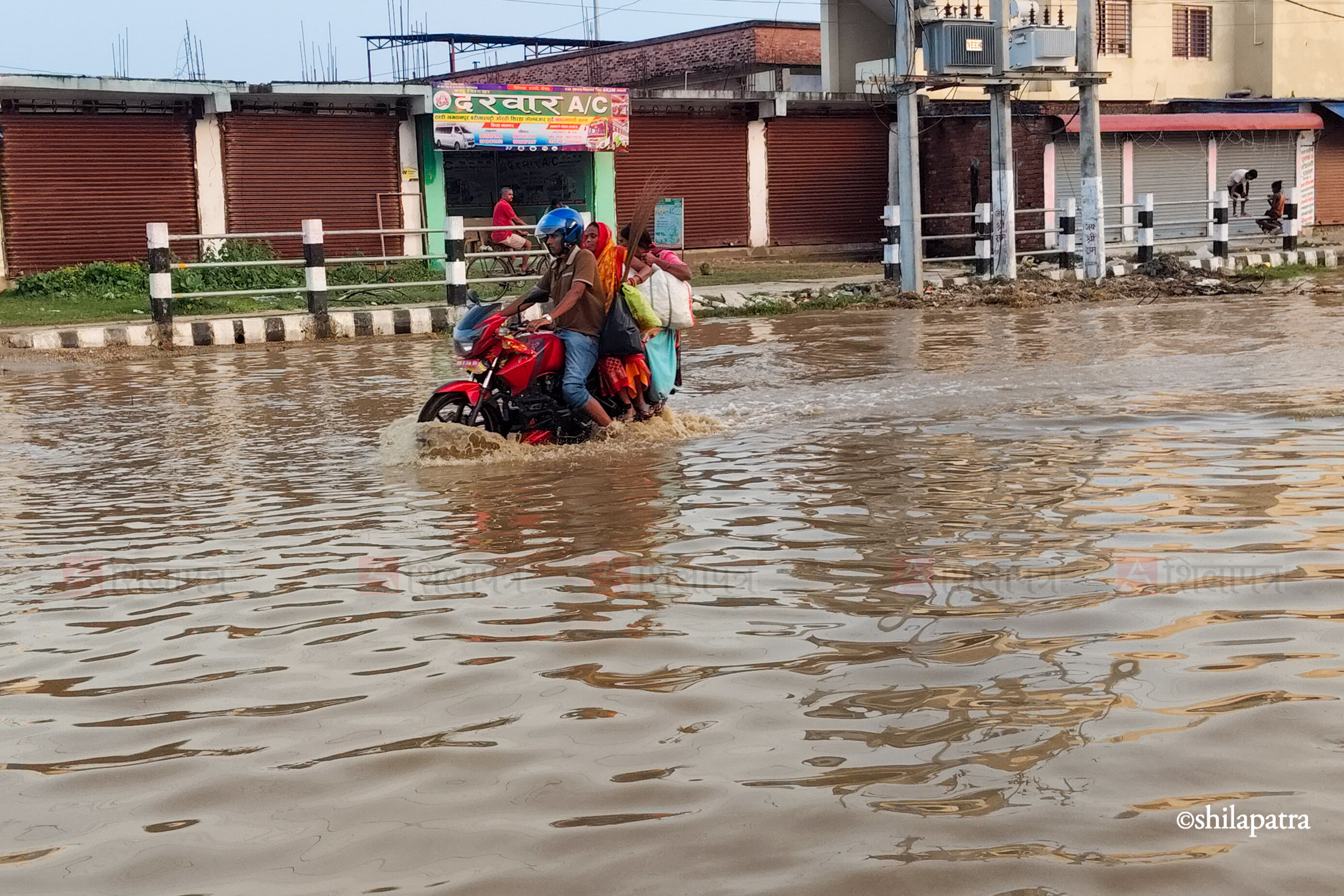 Siraha-Dubhan-After-Rainfall_NPL-(4)-1791635938.jpg