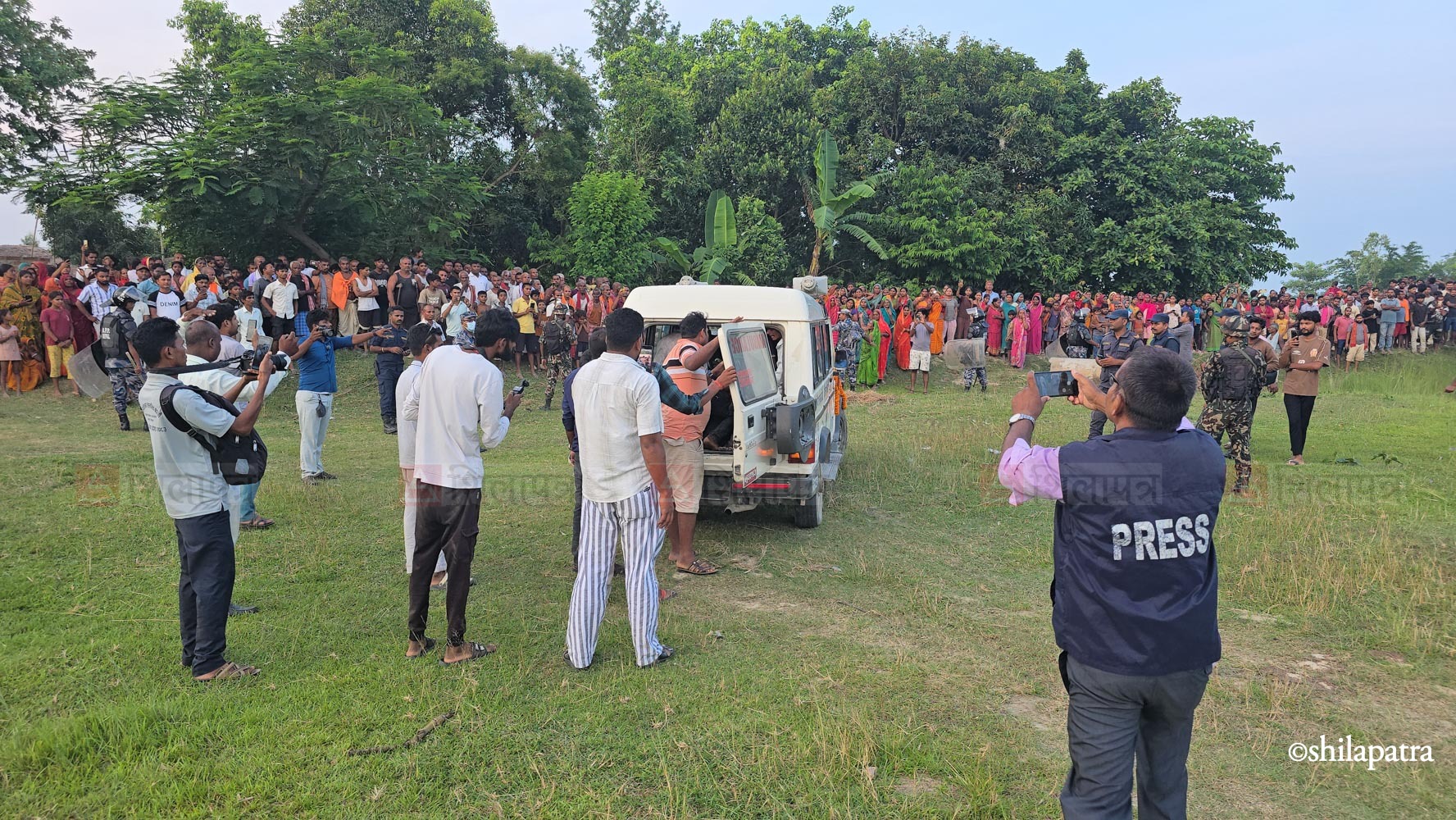 Siraha-Photo-Ganesh-Body-To-Village-(5)-1785590547.jpg