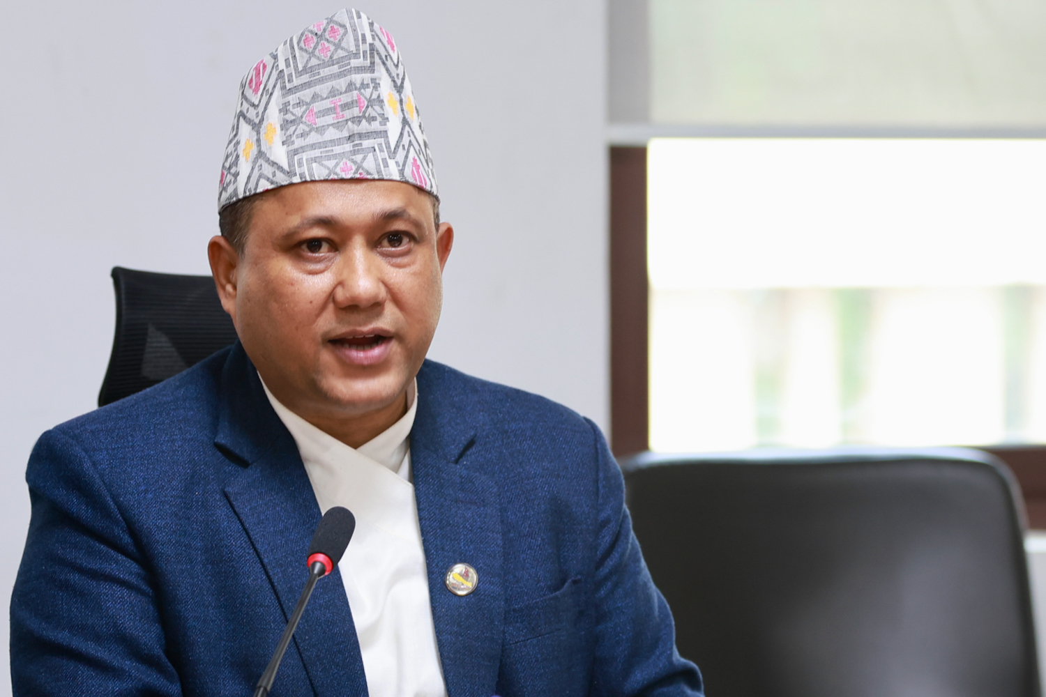 बदलिँदो विश्व व्यवस्थामा नेपालले विवेकपूर्ण निर्णय लिनुपर्छ : परराष्ट्रमन्त्री खनाल