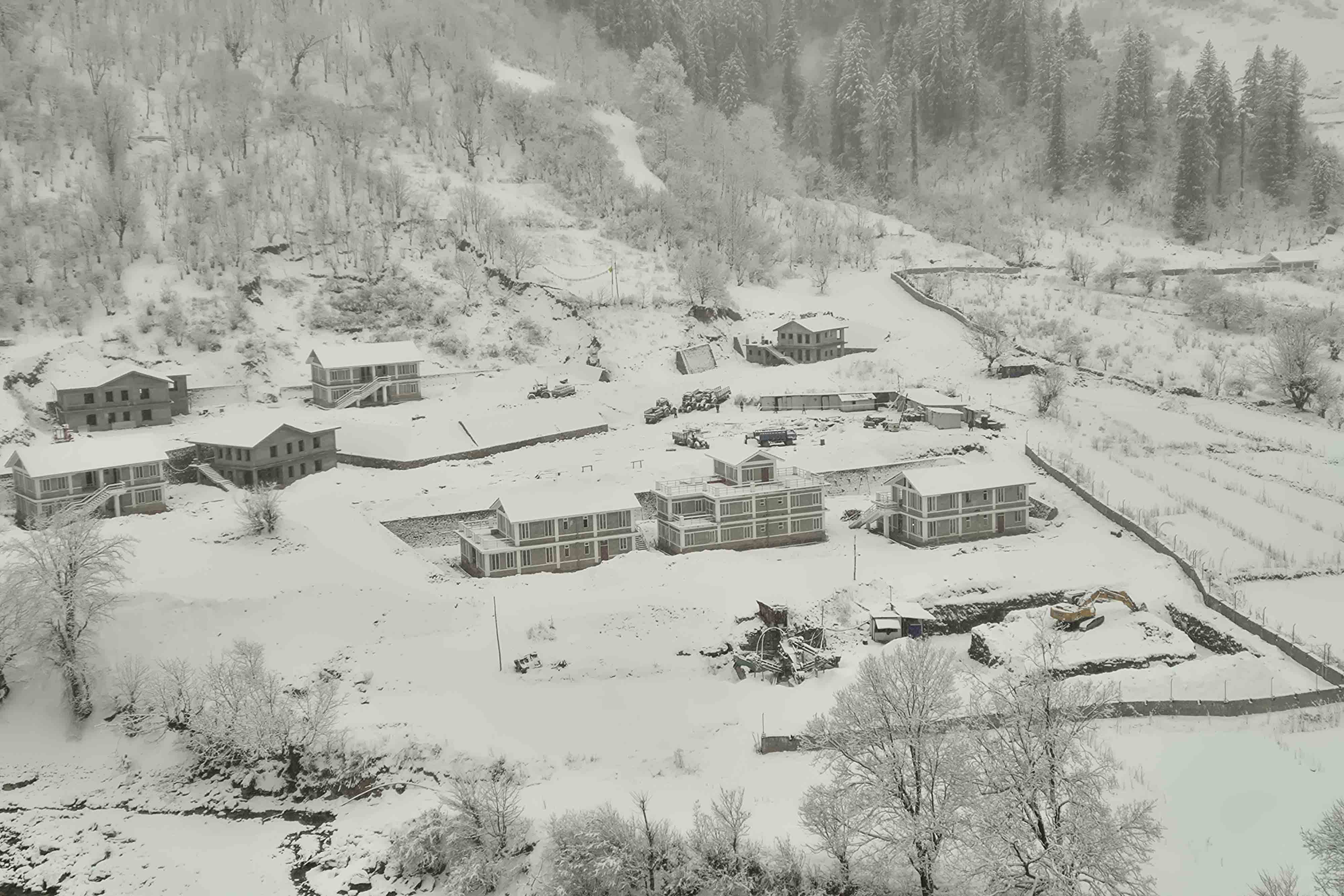 Snowfall_Dolpa_Nepal-Photo-Library1-1769240647.jpg