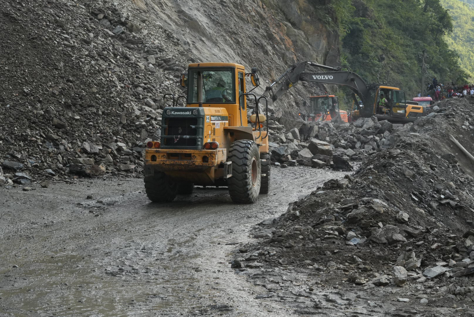 TUimkhola_landslide_-(11)-1759145969.jpg