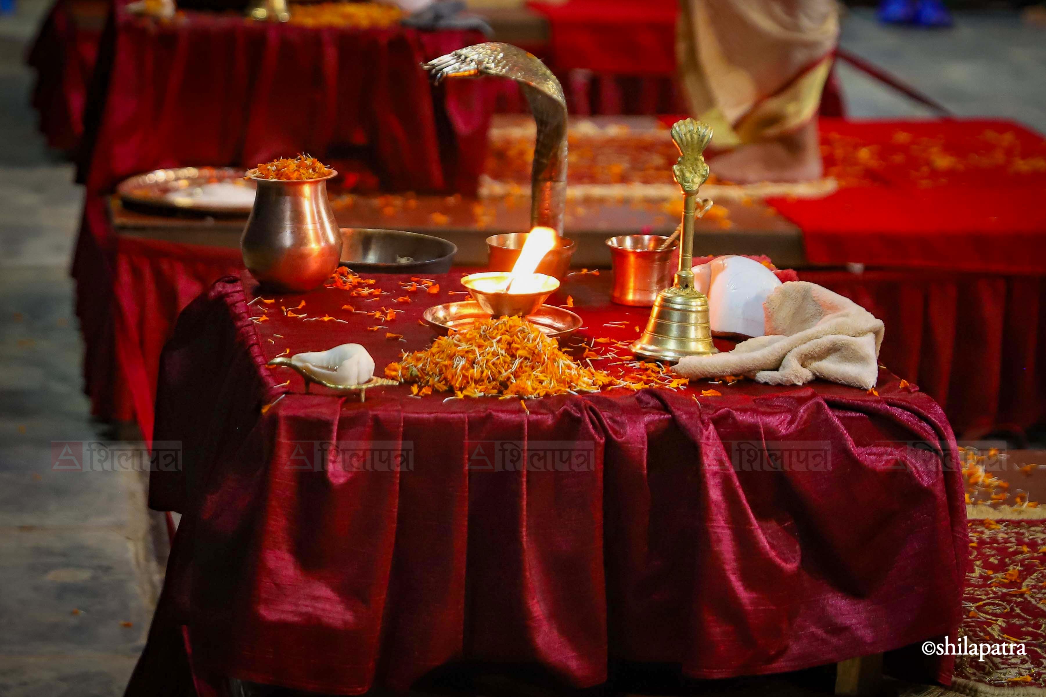 Taalbarahi-Mandir-Aarati_NPL-08-1792844332.jpg