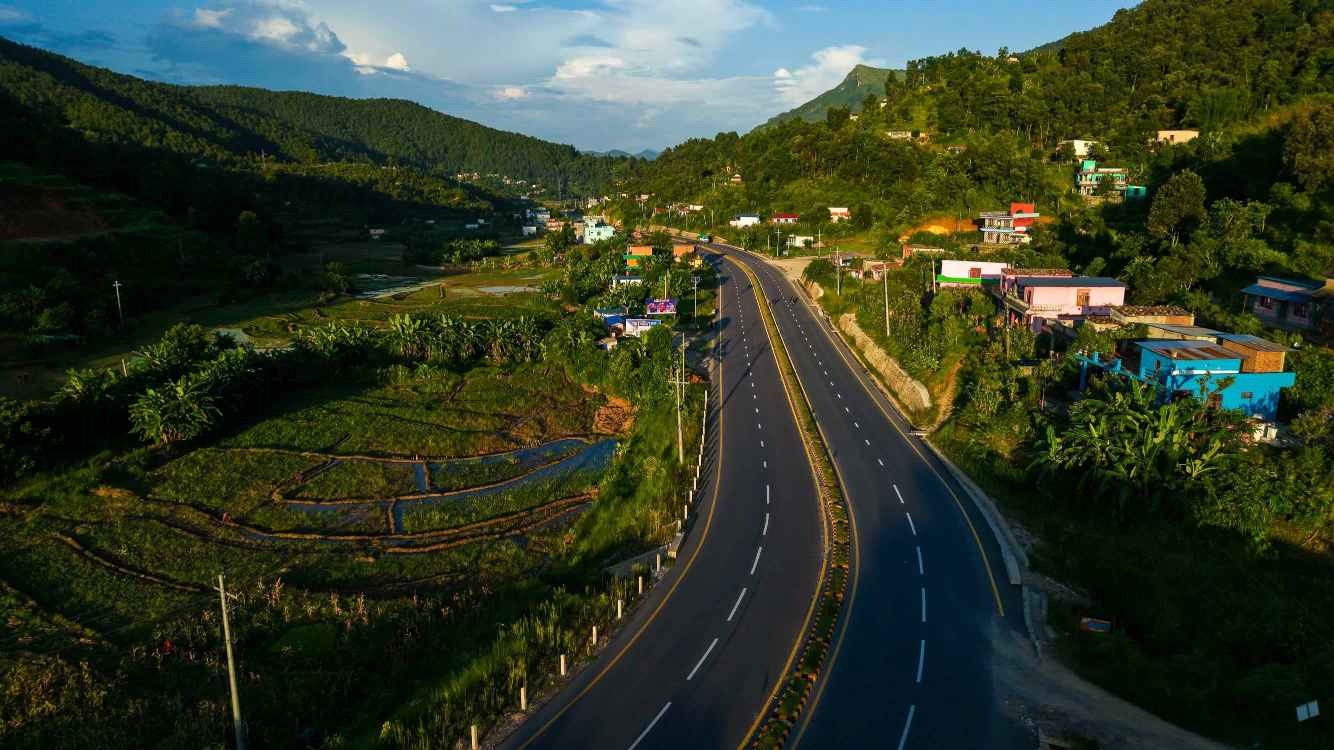 Tanahun_Prithivi-Highway_Nepal-Photo-Library_NPL6-1752893964.jpg