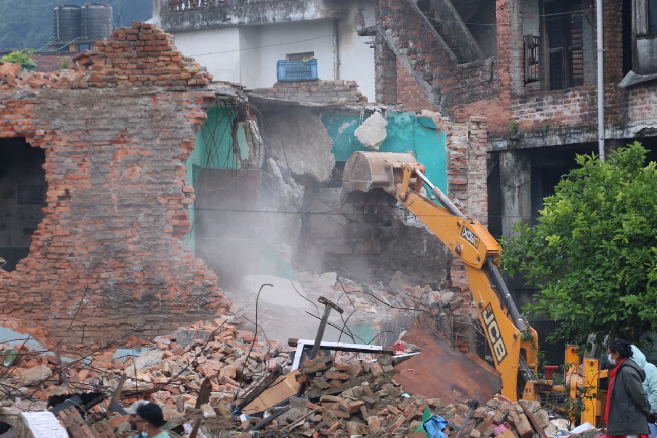 Tilganga-ma-dozar_nepal-photo-library-(3)-1777732283.jpeg