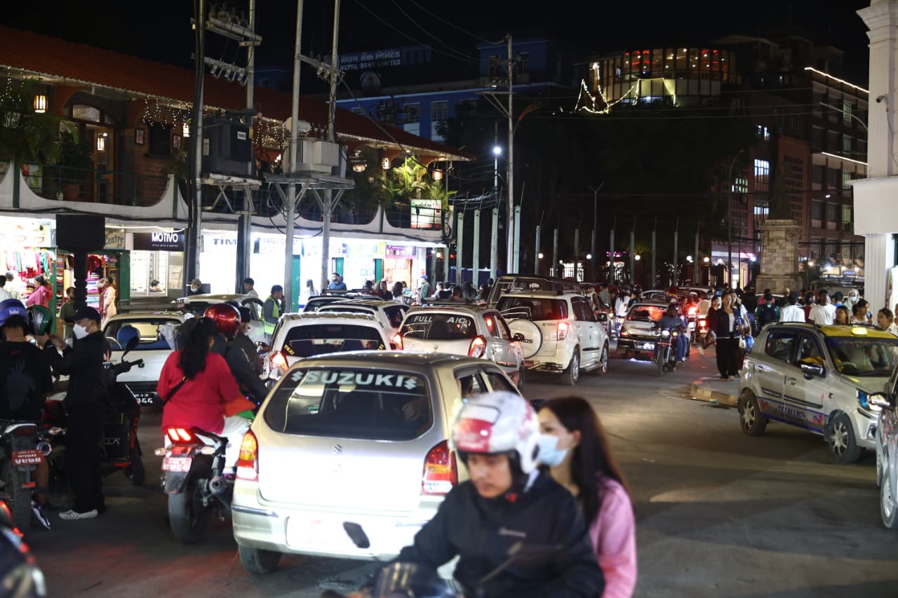 Traffic-jam-at-Saturday_NPL-(1)-1758375666.jpeg