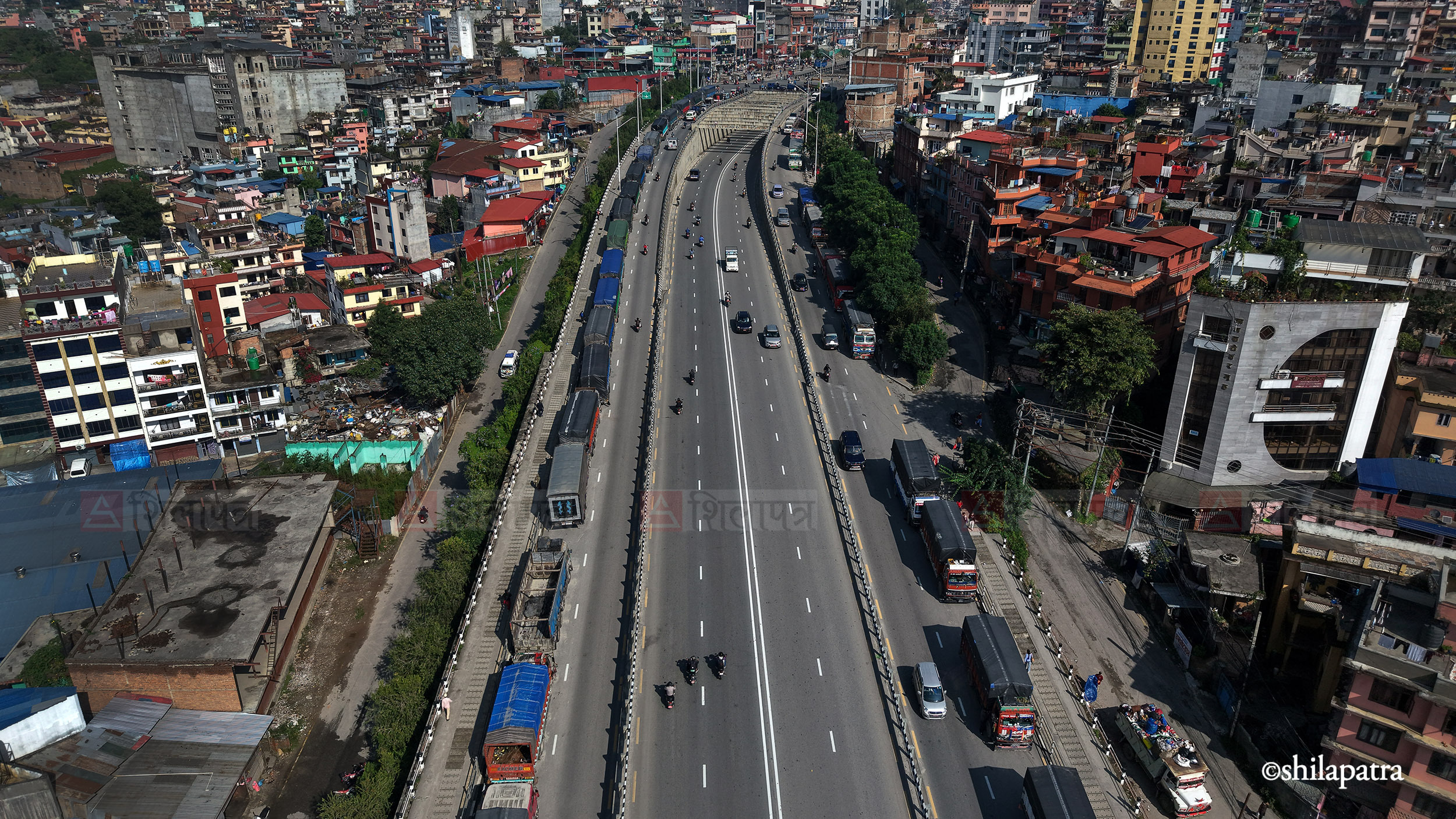 Truck_tanker_stuck_KTM-(3)-1790598916.jpg