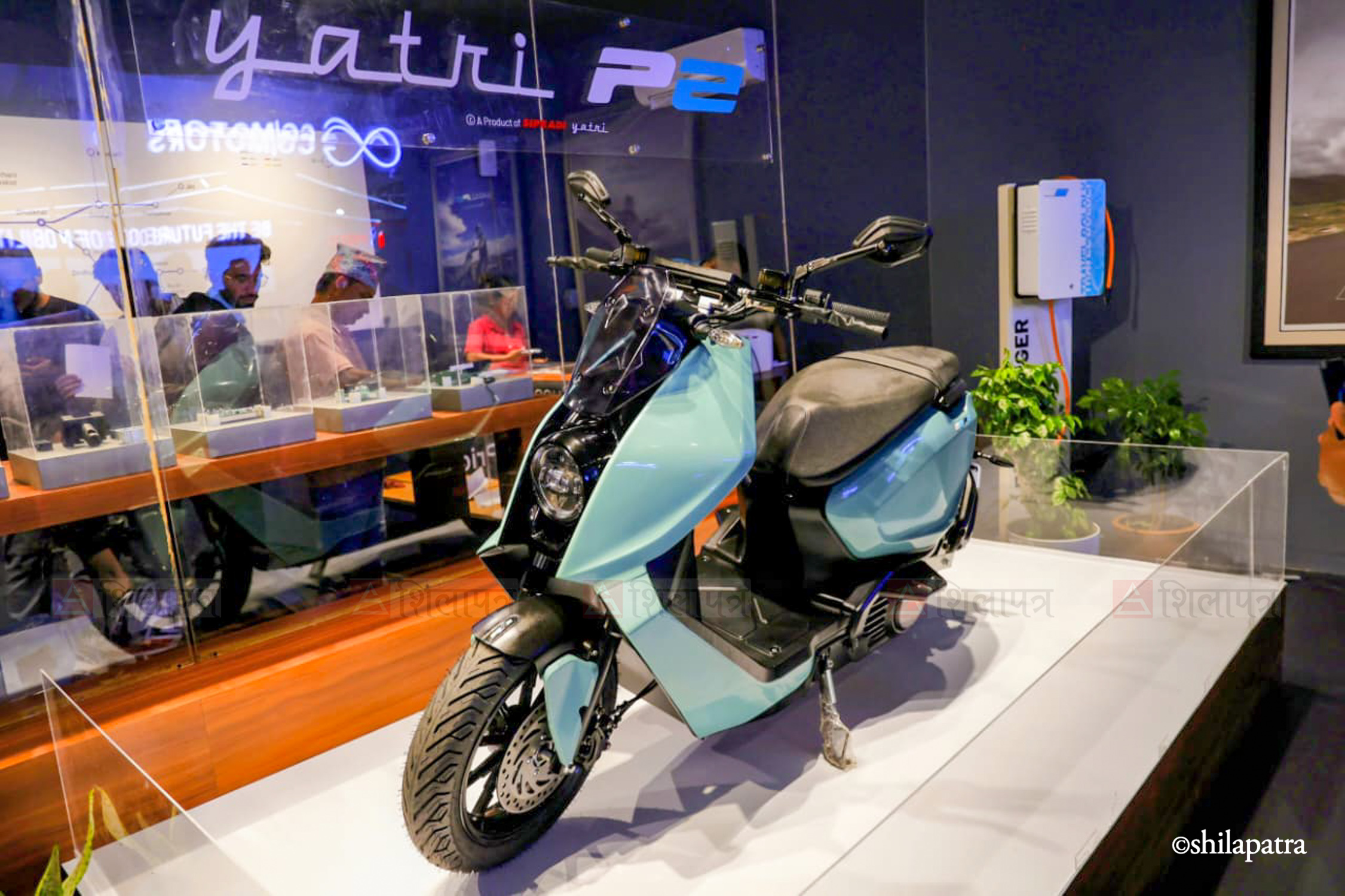 Two-Wheelers-and-Helmets_NPL-(18)-1787650030.jpg