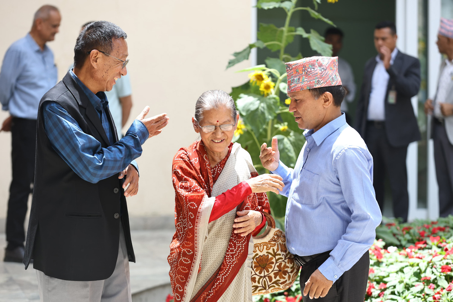 UML-meeting--Nepal-photo-library-2-1752906808.jpg