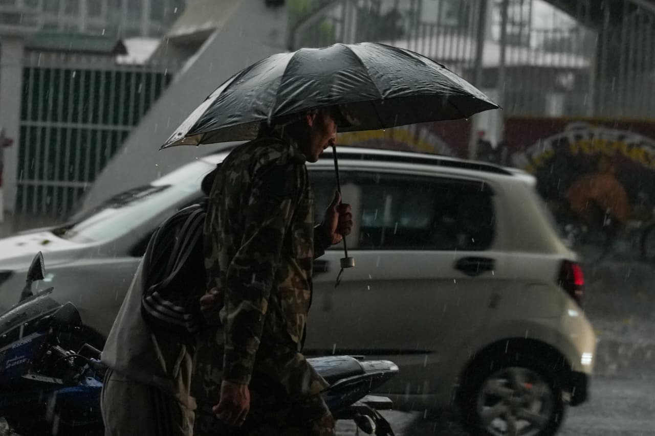 Weather-Kathmandu_Nepal-Photo-Library-(14)-1774003103.jpeg
