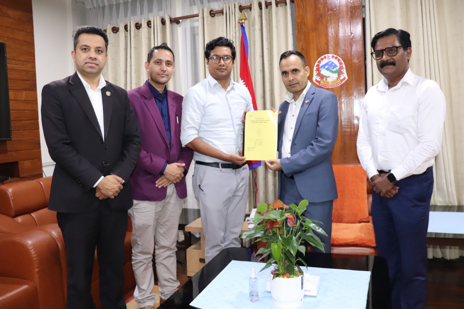 नेपाल टेलिभिजनको स्याटेलाइट खरिदमा साढे २० करोड हिनामिना, को–को डामिए ?