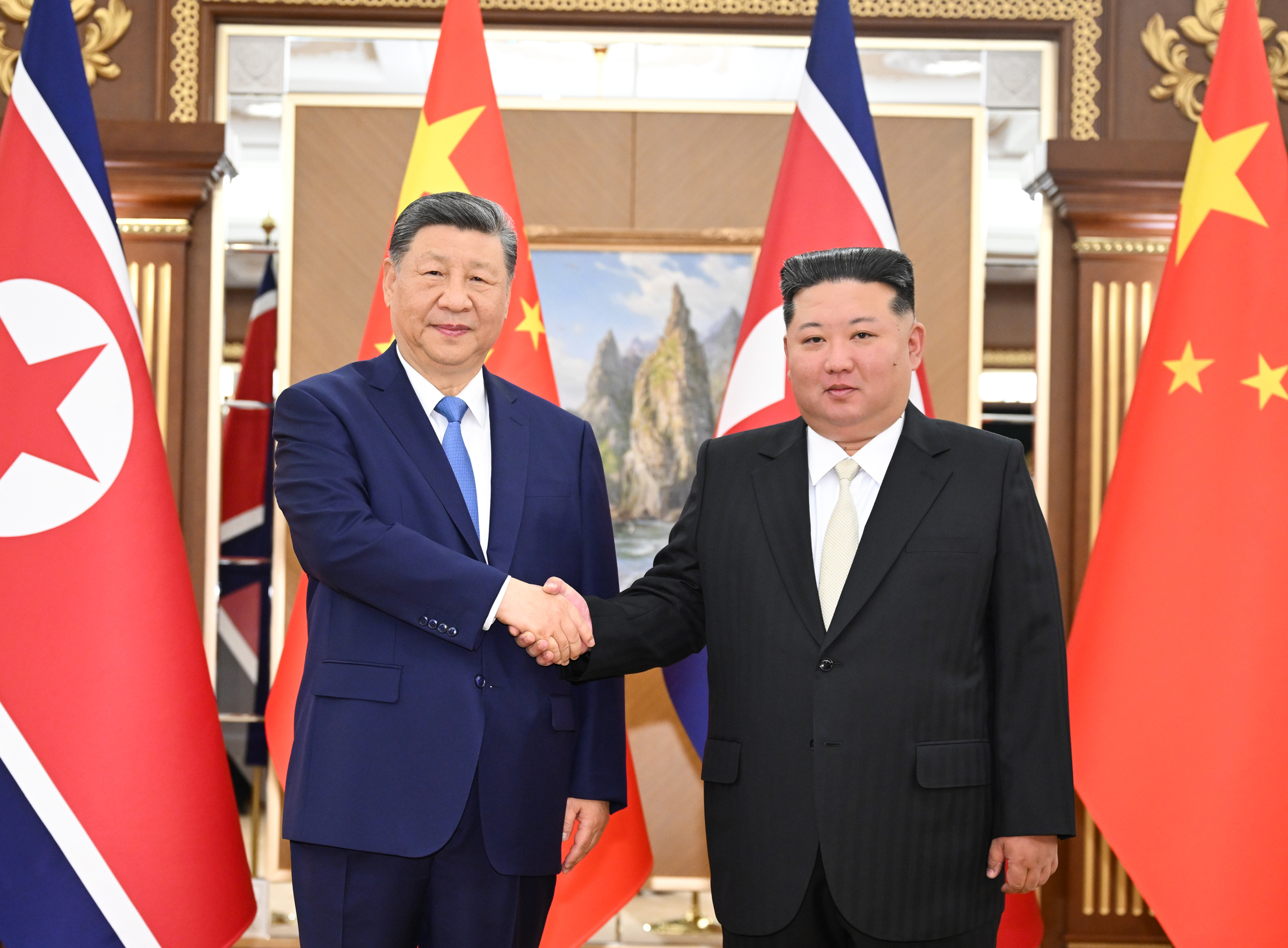 XI-JINPING-KIM-JONG-4-1781057169.JPG
