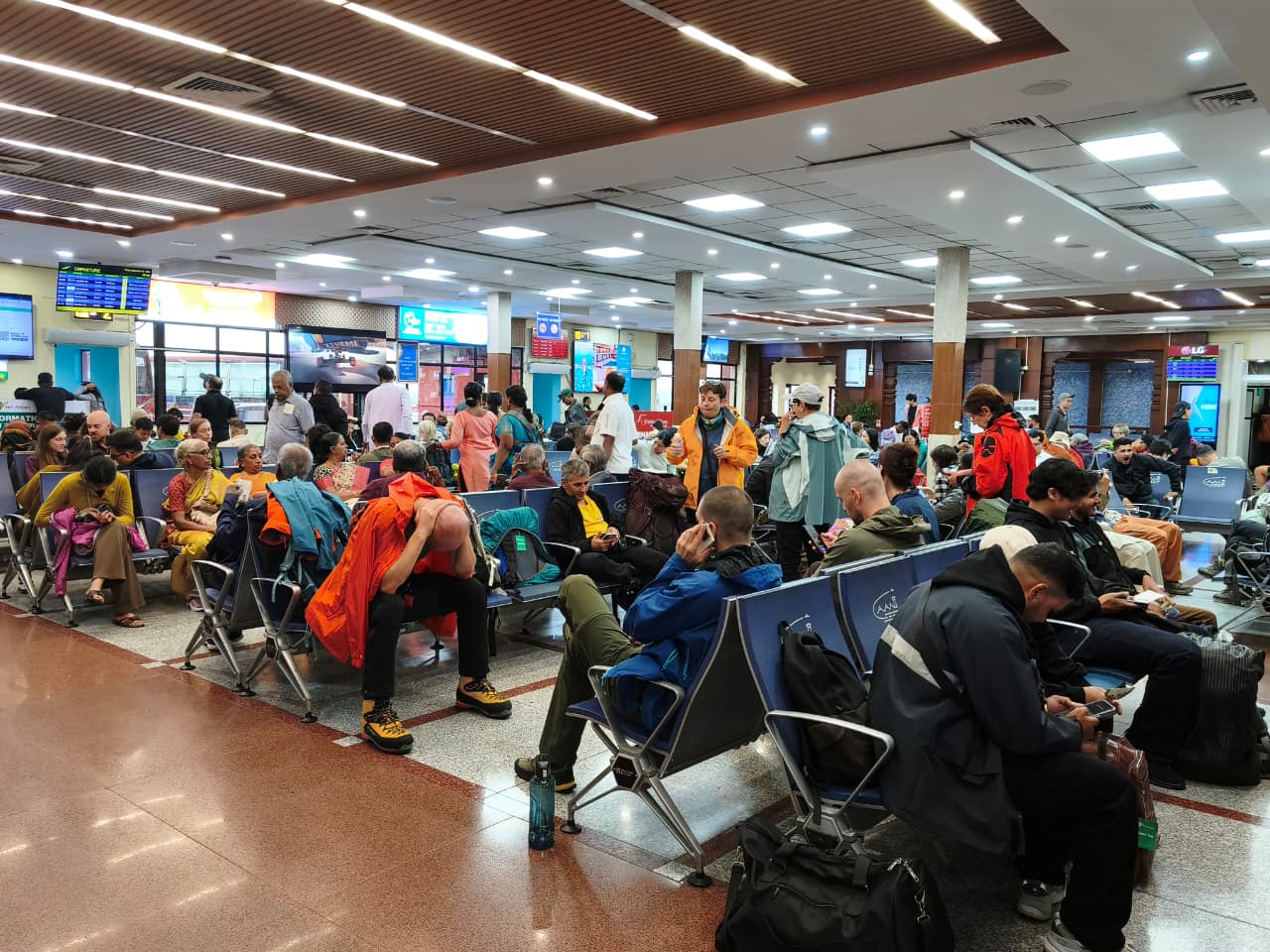 airport-ma-yatru-alapatra_NPL-(1)-1790309899.jpeg