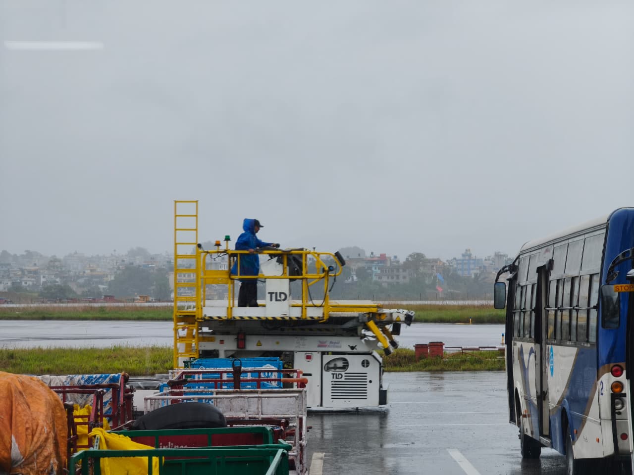 airport-ma-yatru-alapatra_NPL-(5)-1790309900.jpeg