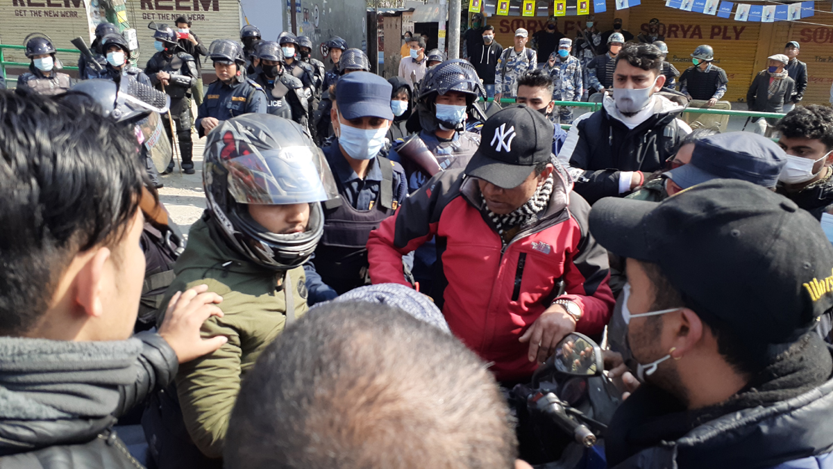 प्रचण्ड-नेपाल समूहको आमहड्तालको प्रभाव पोखरामा सामान्य 
