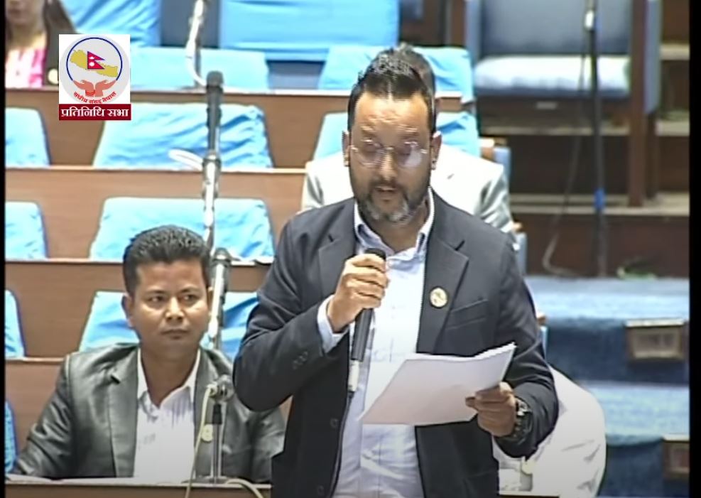 स्कुलको कमाउ धन्दाले विद्यार्थीहरू १२ घण्टा स्कुलमा बस्न बाध्य छन् : सांसद शाह  