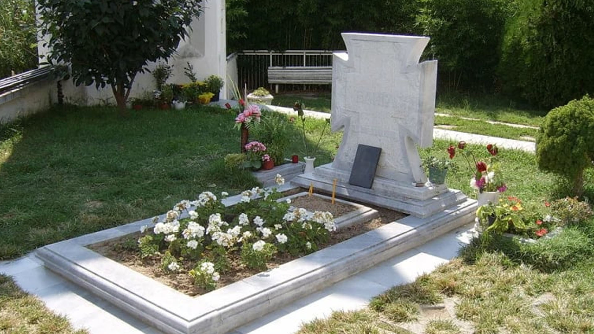 baba-vanga-home-1754648425.jpg
