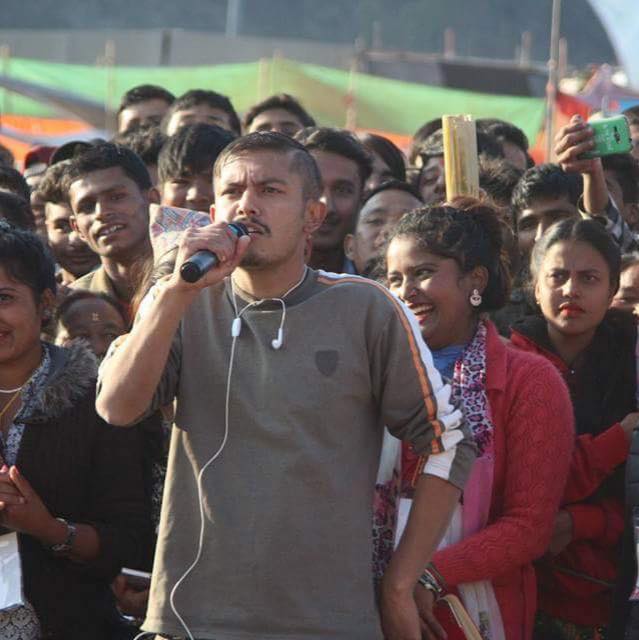 आफ्नै प्रोडक्सनमा फिल्म बनाउँदै बले