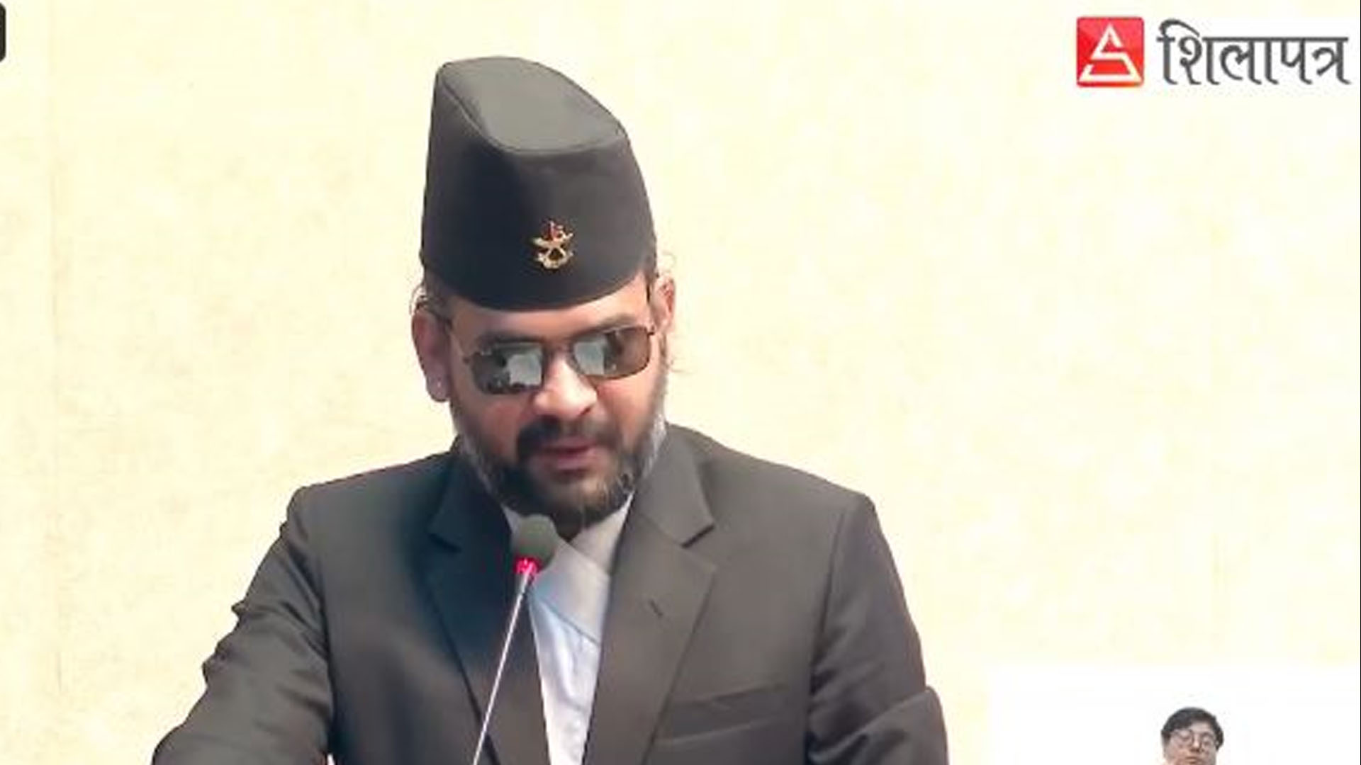 जेनजीलाई बालेनले भने- देश तपाईंहरूकै हातमा छ, घर फर्किनुहाेस्