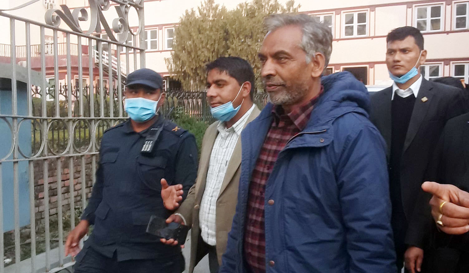 रिहा भएलगत्तै फेरि पक्राउ परे विप्लव समूहका नेता बाँस्तोला