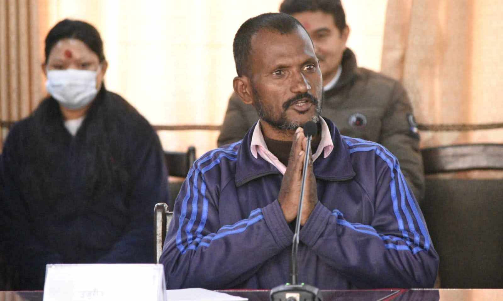 प्रस्तावित न्यायाधीशविरुद्ध संसदीय समितिमा आरती साहका बाबु भन्छन्- न्याय परिषद्‌मा उजुरी दिएँ, सुनुवाइ भएन