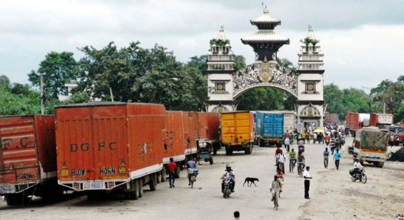 पेट्रोलियम पदार्थ आयातबाट वीरगञ्ज भन्सारले ११ महिनामा उठायो ७३ अर्ब राजस्व