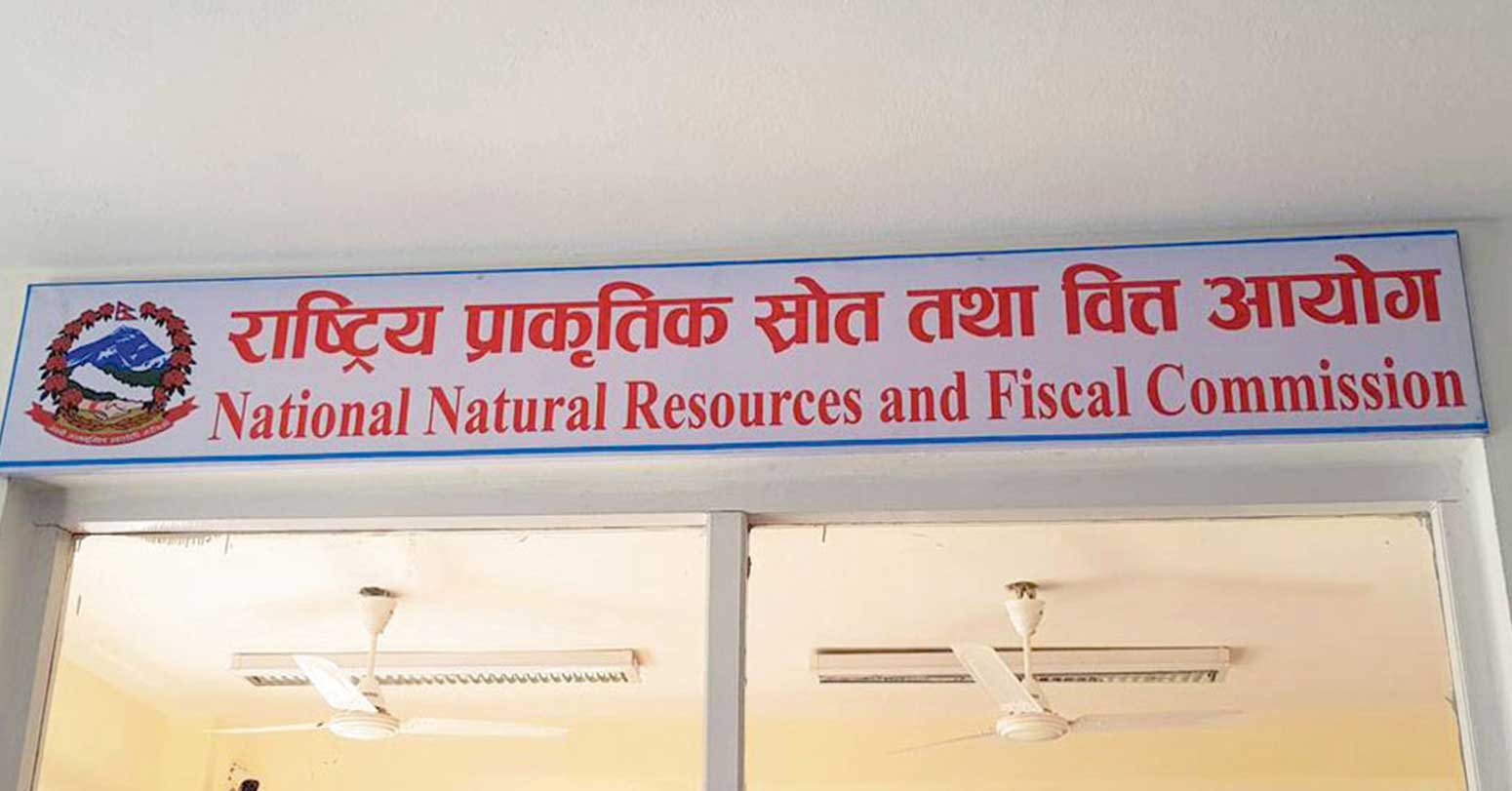 वित्त आयोगको प्रस्टीकरण- अर्थ मन्त्रालयको अनुमति लिएरै यूएसएडसँग सहकार्य गरेका हौँ