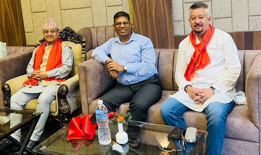 कांग्रेसमा मन्त्रीका आकांक्षीकाे लर्काे,  देउवा रिझाउन सांसदहरूको बूढानीलकण्ठमा दाैडधुप