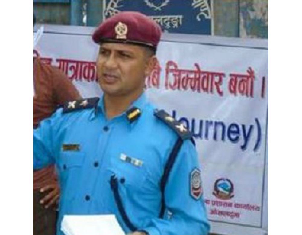 गुन्डानाइके समीरमान भेट्न जेल पुगेका डीएसपी केसी मेट्रो तानिए