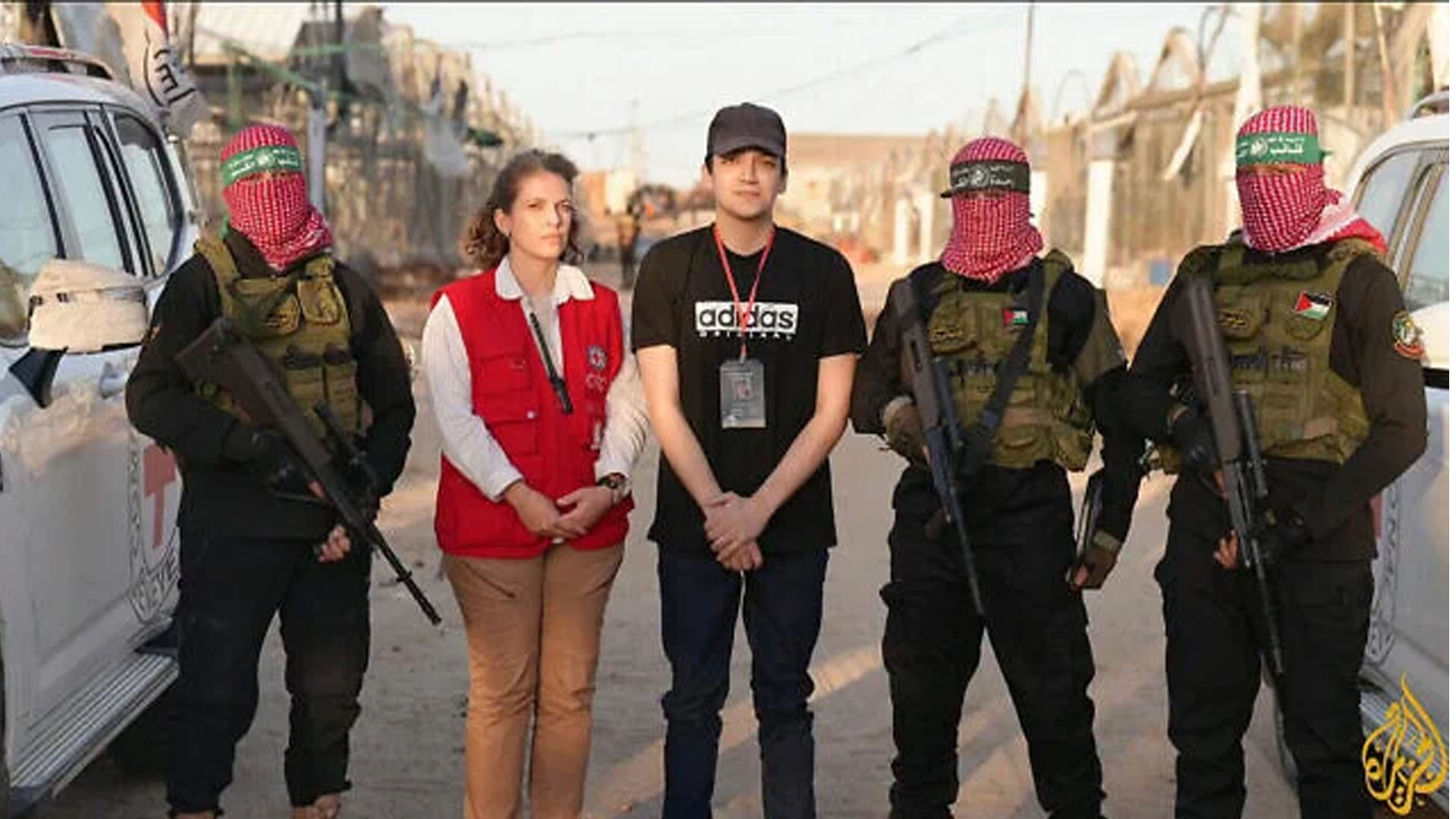 edan-alex-1747142277.jpg