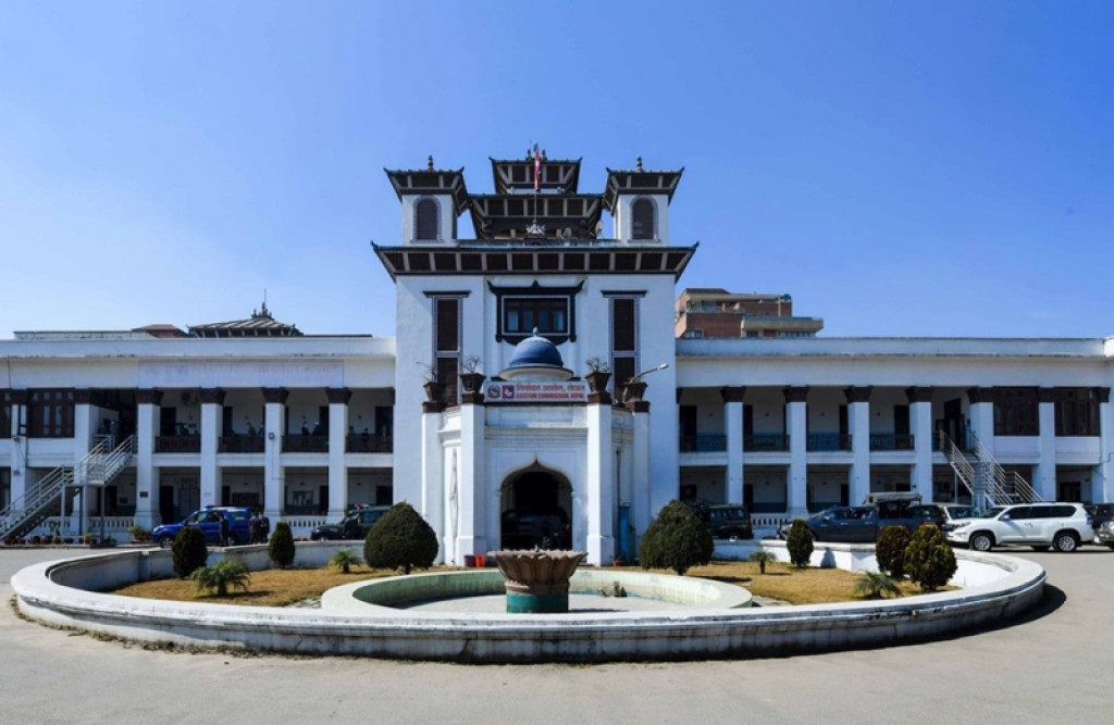 मोरङका सीडीओलाई पत्र लेखेर निर्वाचन आयोगले भन्यो– आचारसंहिता कसले उल्लंघन गरेको हो, प्रतिवेदन पठाउनू 