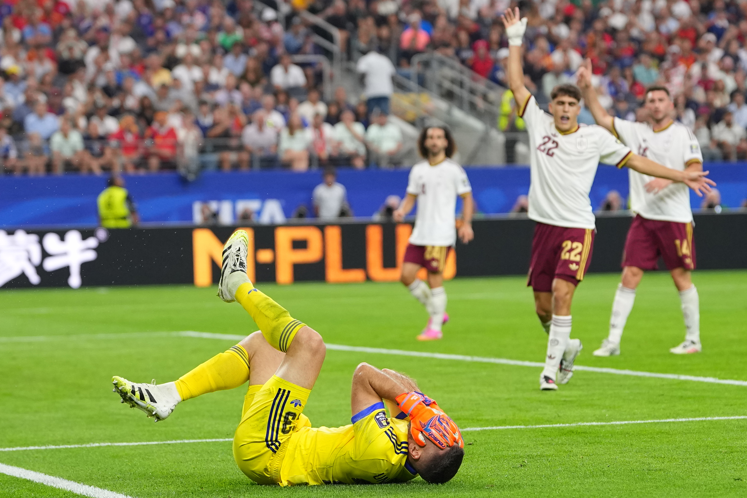 france-vs-spain-ap--(10)-1784081418.jpg