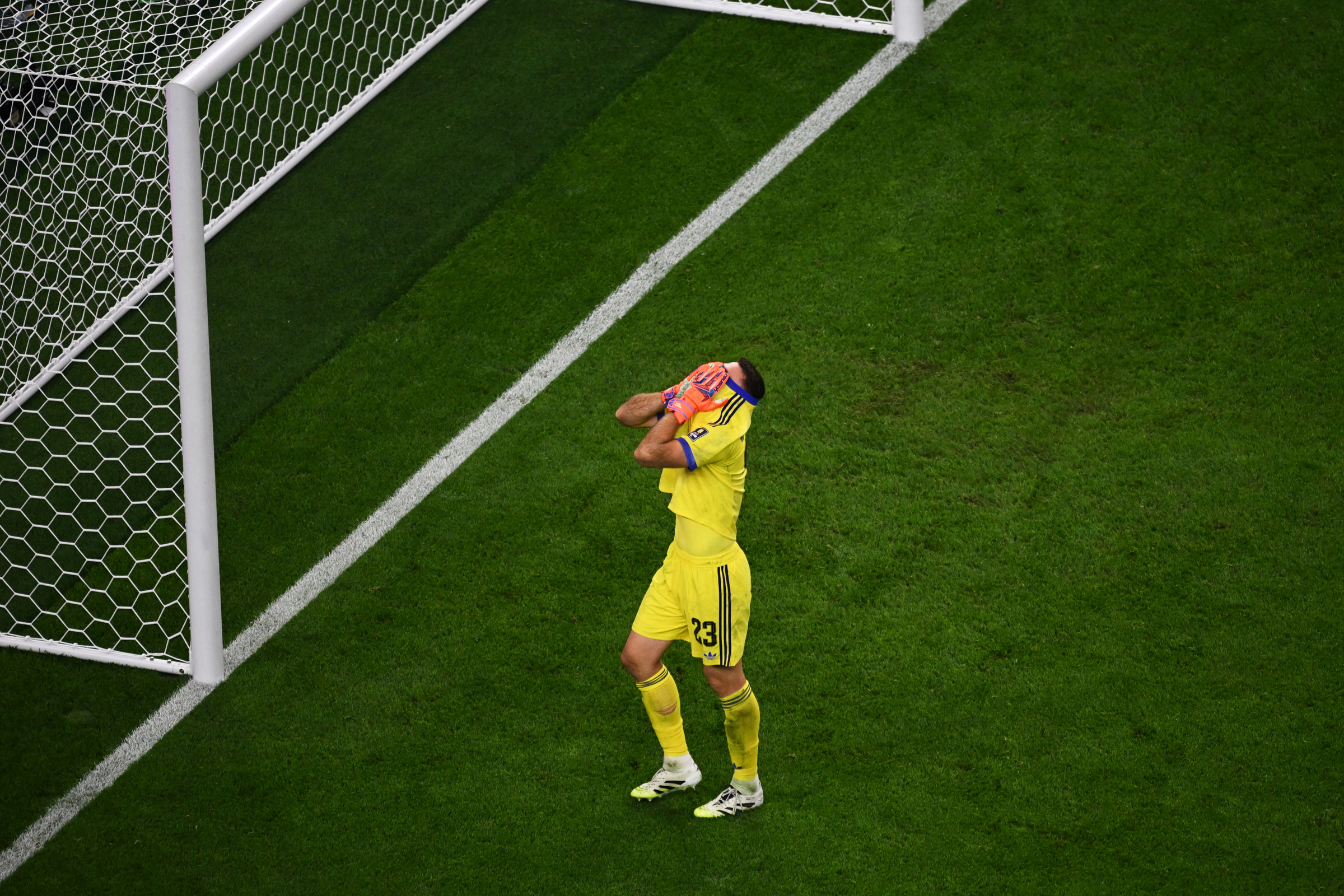 france-vs-spain-ap--(13)-1784081407.jpg