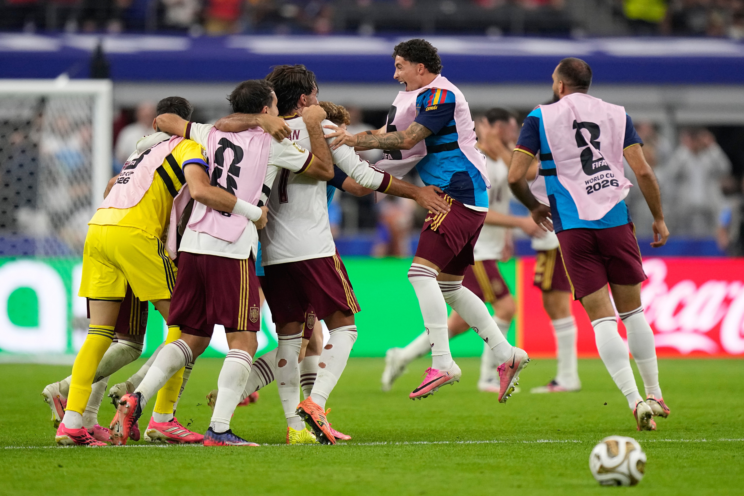 france-vs-spain-ap--(17)-1784081410.jpg