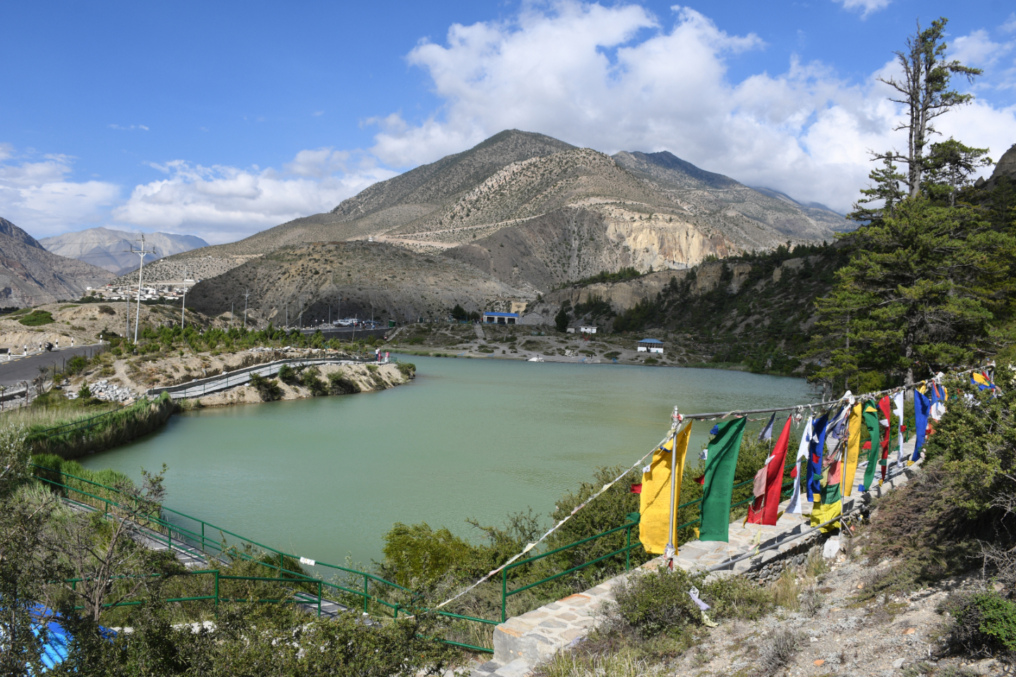 gharapjhong-mustang-(2)-1787282230.jpg