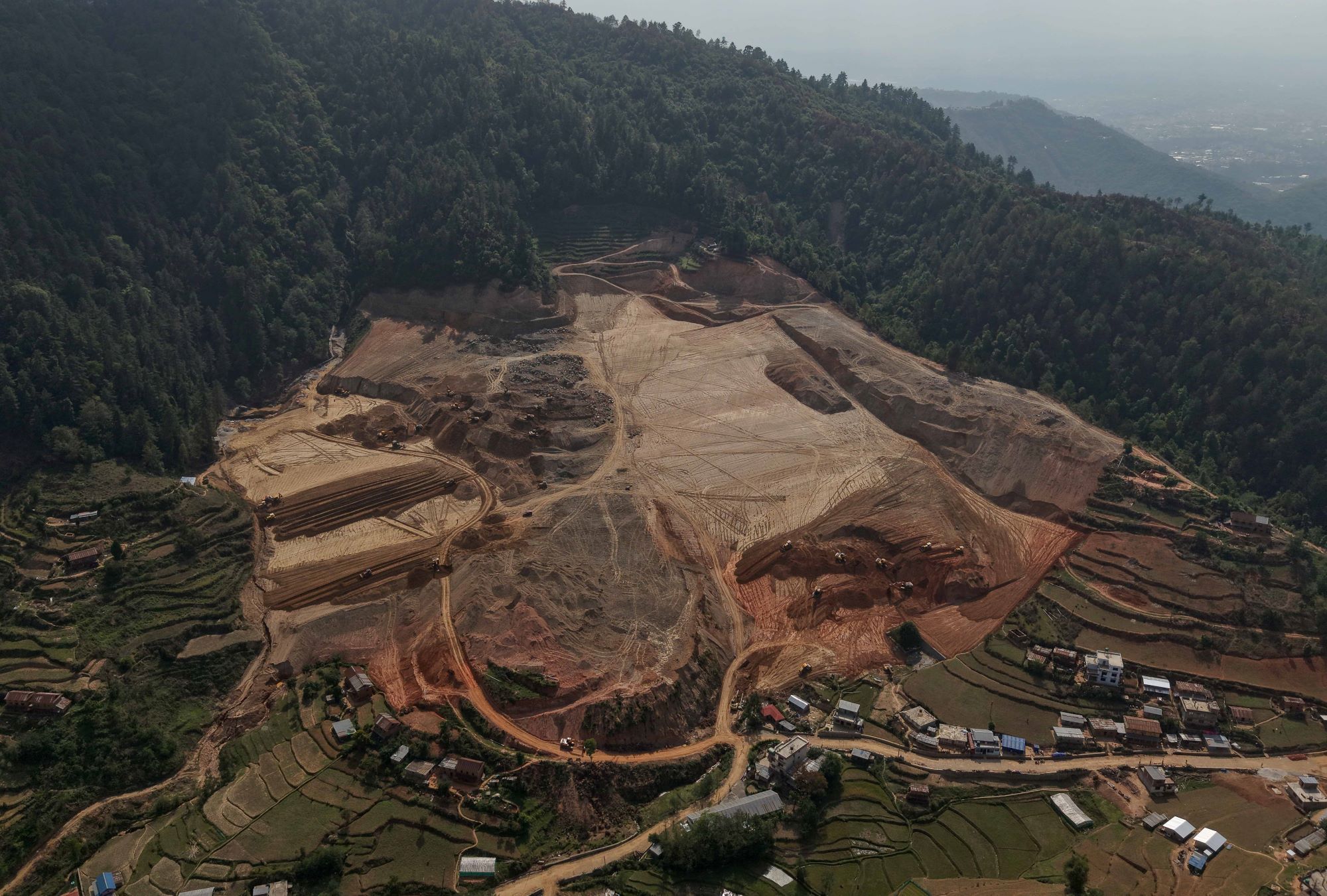 ghising-dada-ploting-(10)-1747632147.JPG