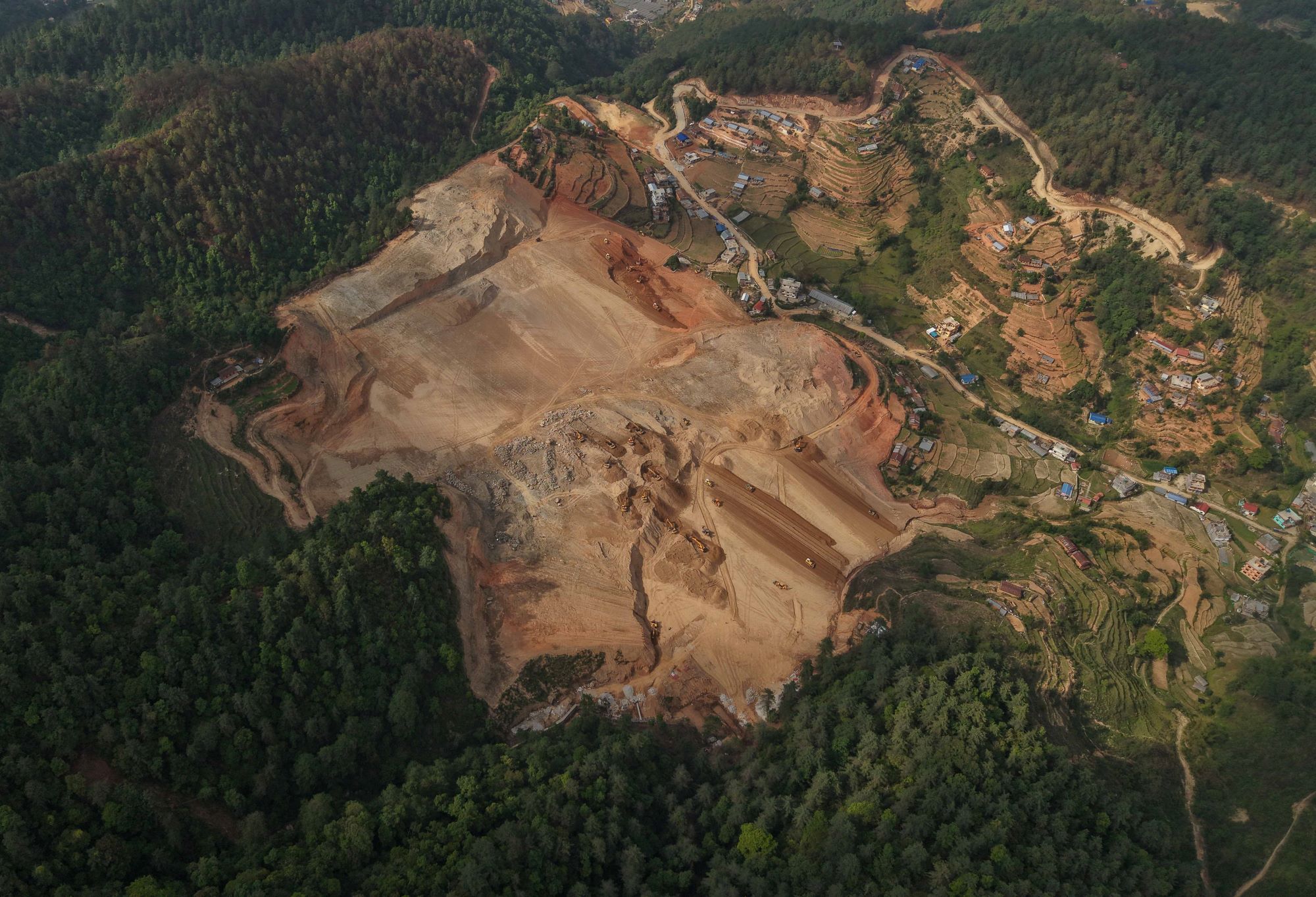 ghising-dada-ploting-(13)-1747632148.JPG