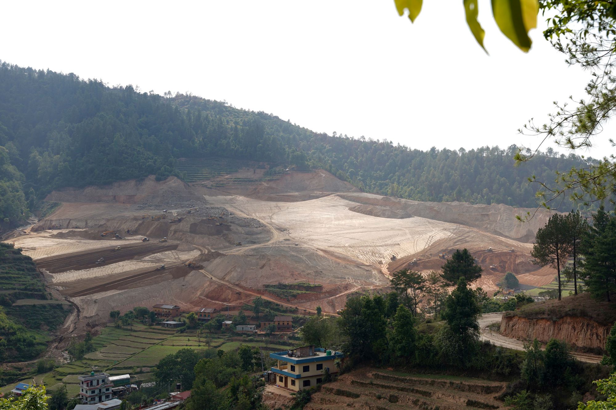 ghising-dada-ploting-(6)-1747632145.jpg
