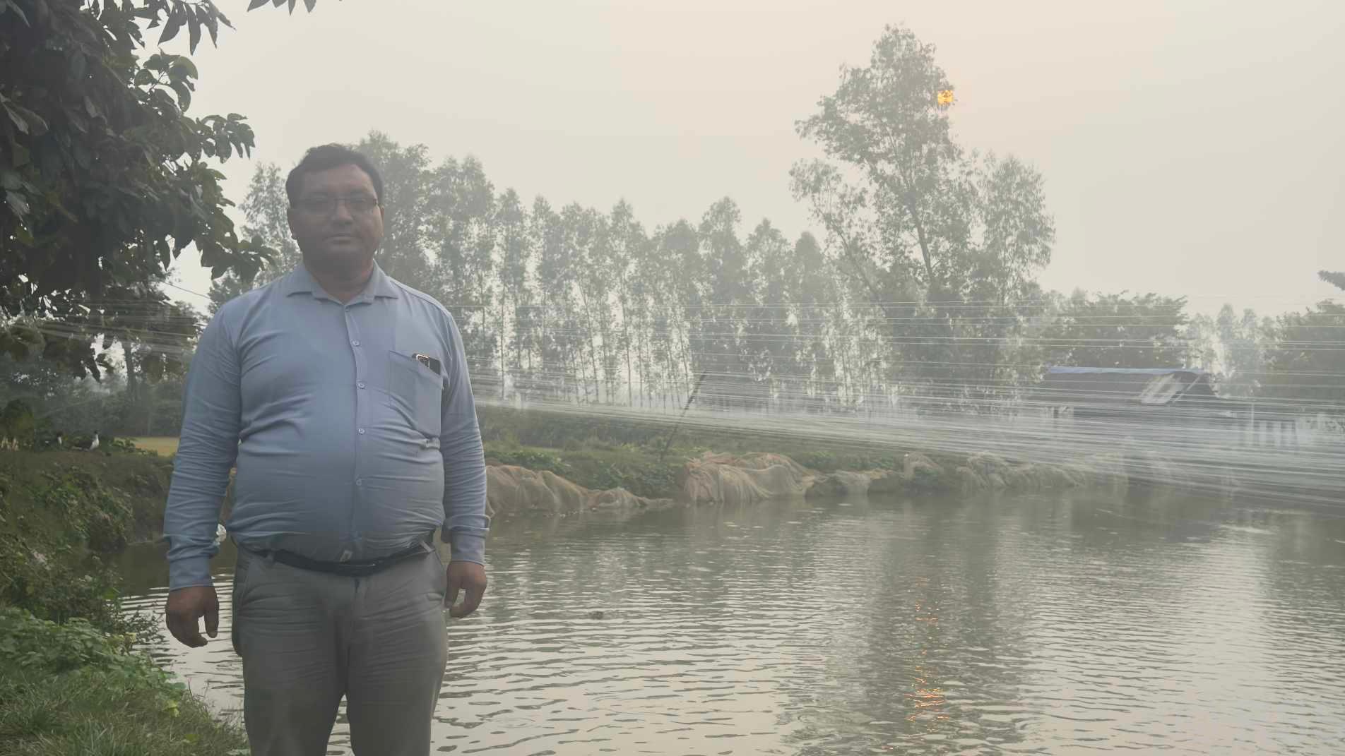 माछापालनमा रमाएका चौधरीः छोरी डाक्टर बन्दै छिन्, छोरो एआई पढ्दै छन्