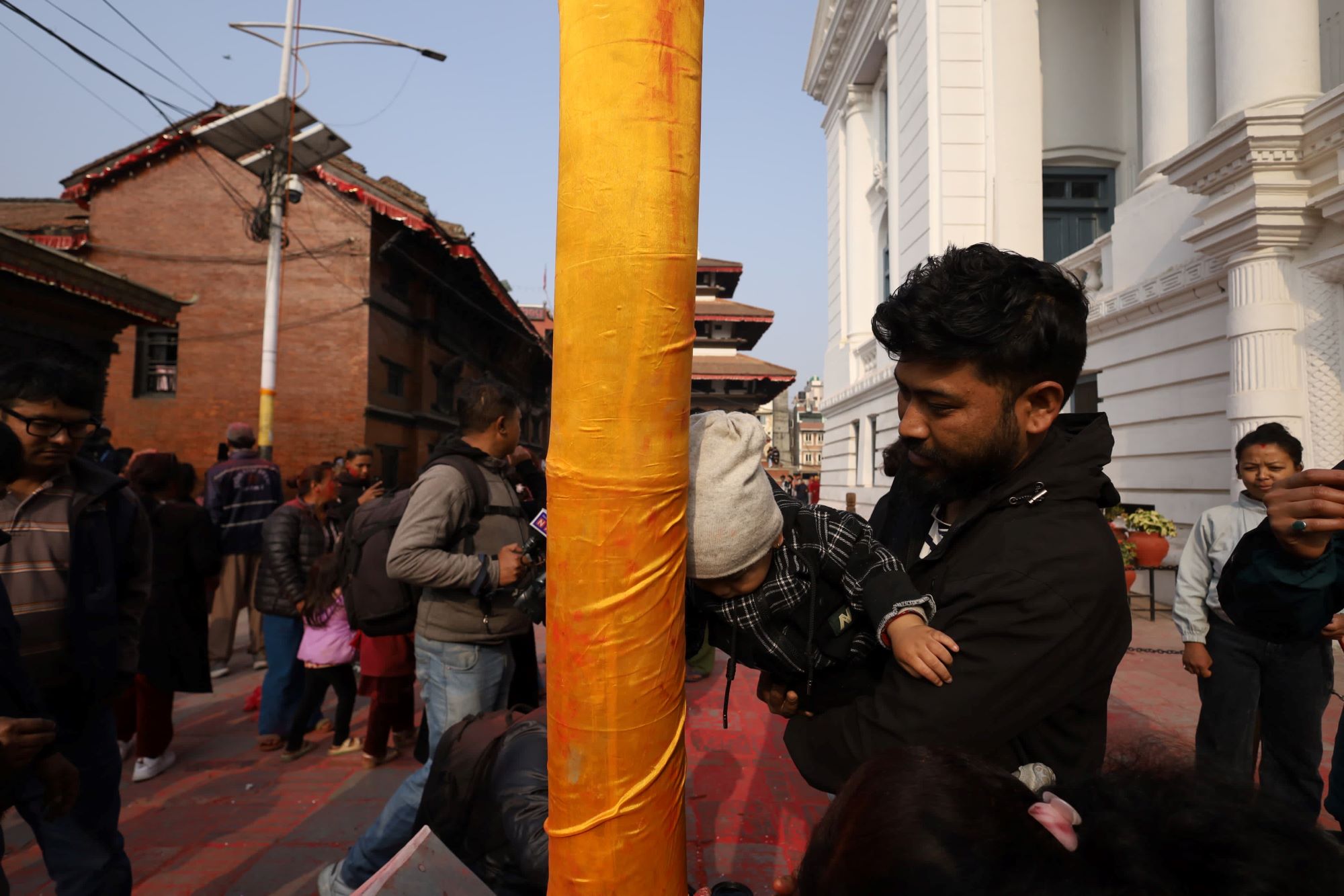 holi-suru-(8)-1741324485.jpg