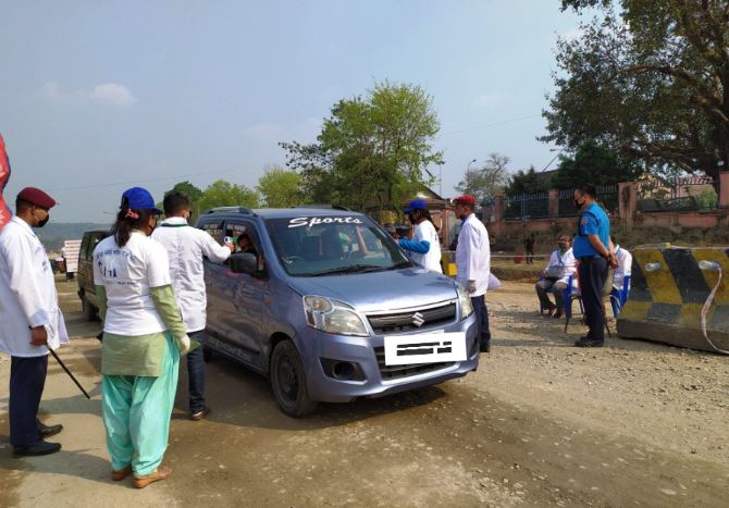 राेकिएन मानव बेचबिखन, साउन र भदाैमा मात्र सीमाबाट ५६ महिला, बालबालिकाकाे उद्धार