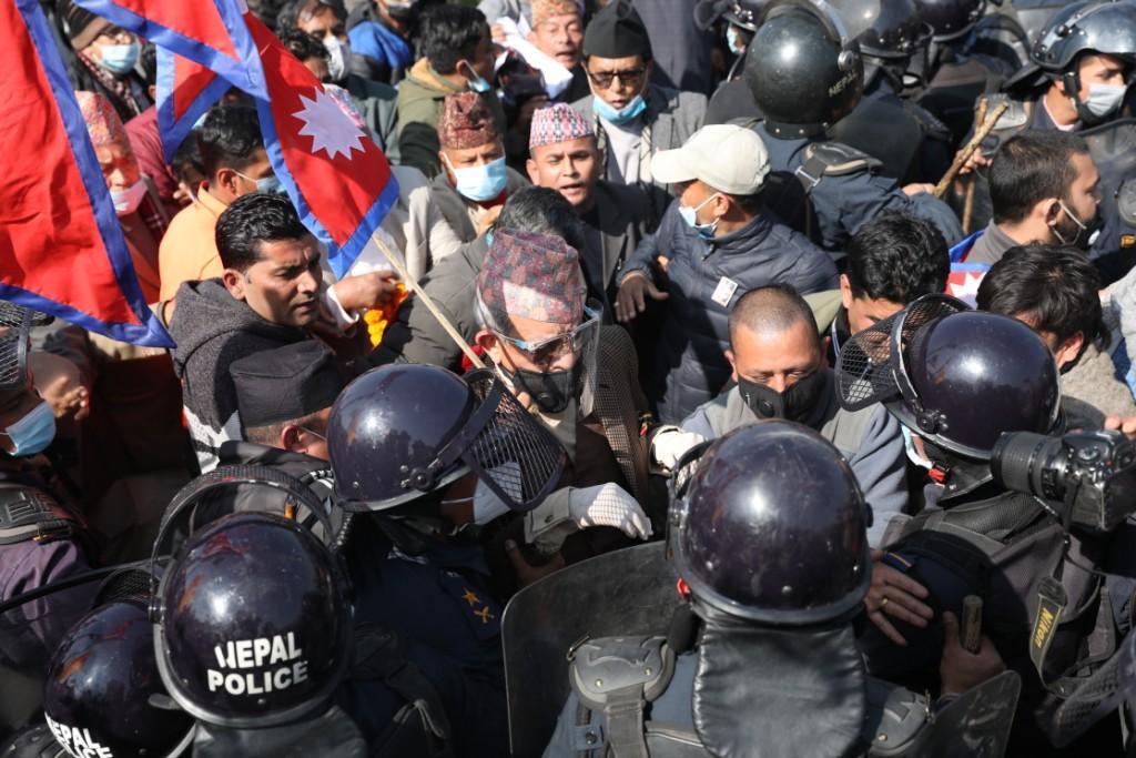 पृथ्वीनारायण शाहप्रति श्रद्धा अर्पण गर्दा दमन गर्नु लोकतन्त्रविरोधी कार्य : अध्यक्ष जबरा