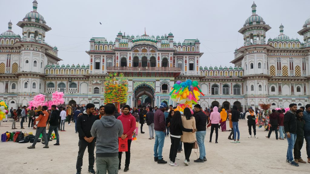 जनकपुरधाममा एकै दिन आए १० हजारभन्दा बढी भारतीय पर्यटक