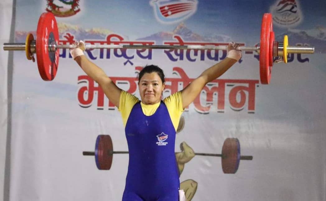 भारोत्तोलनमा स्वर्ण जित्दै जुनमायाले तोडिन् आफ्नै रेकर्ड